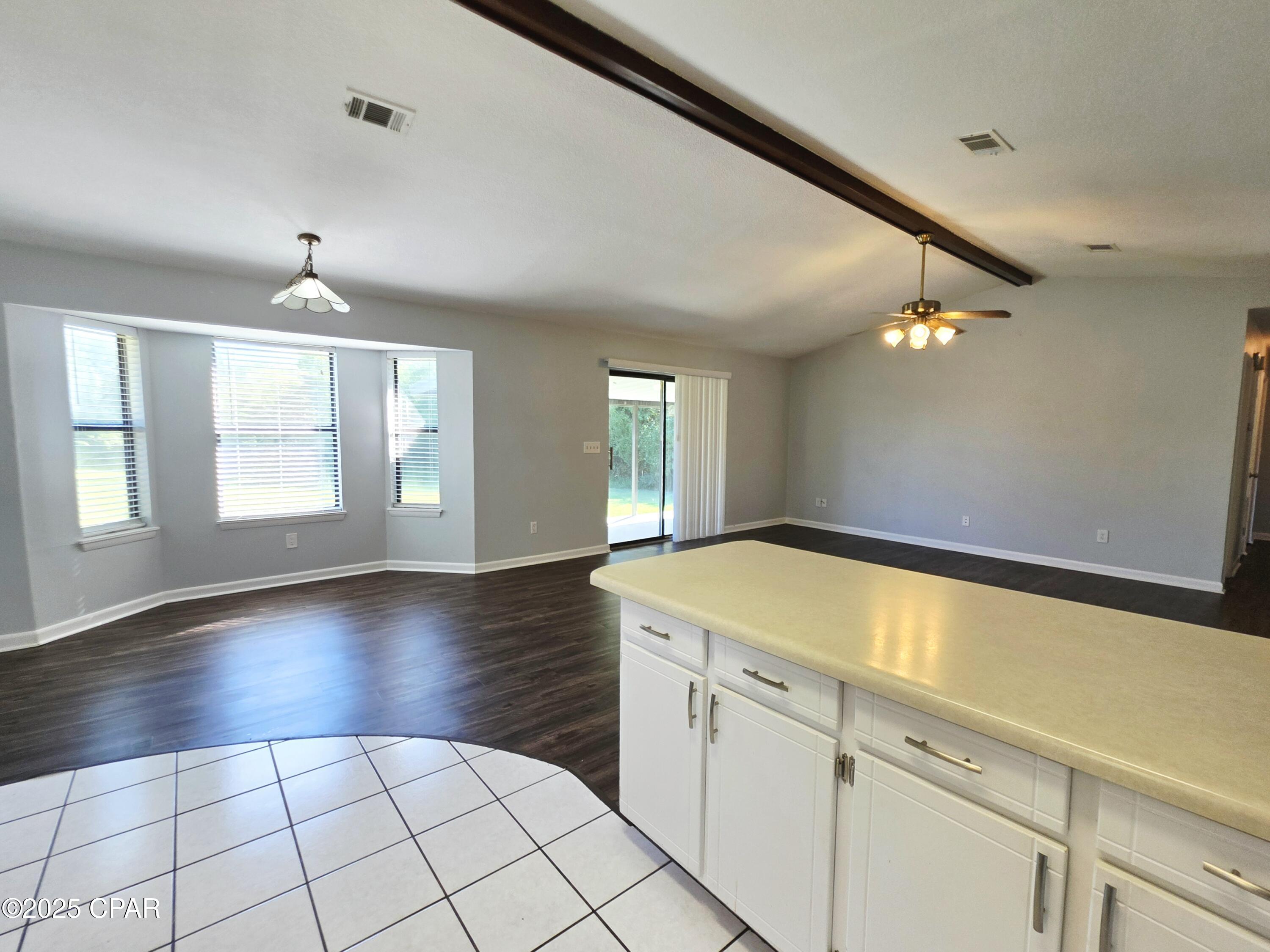 W_eb6oi112ghl9qzr2vgbg 8m0zsqpyrsov1ngcqwh0