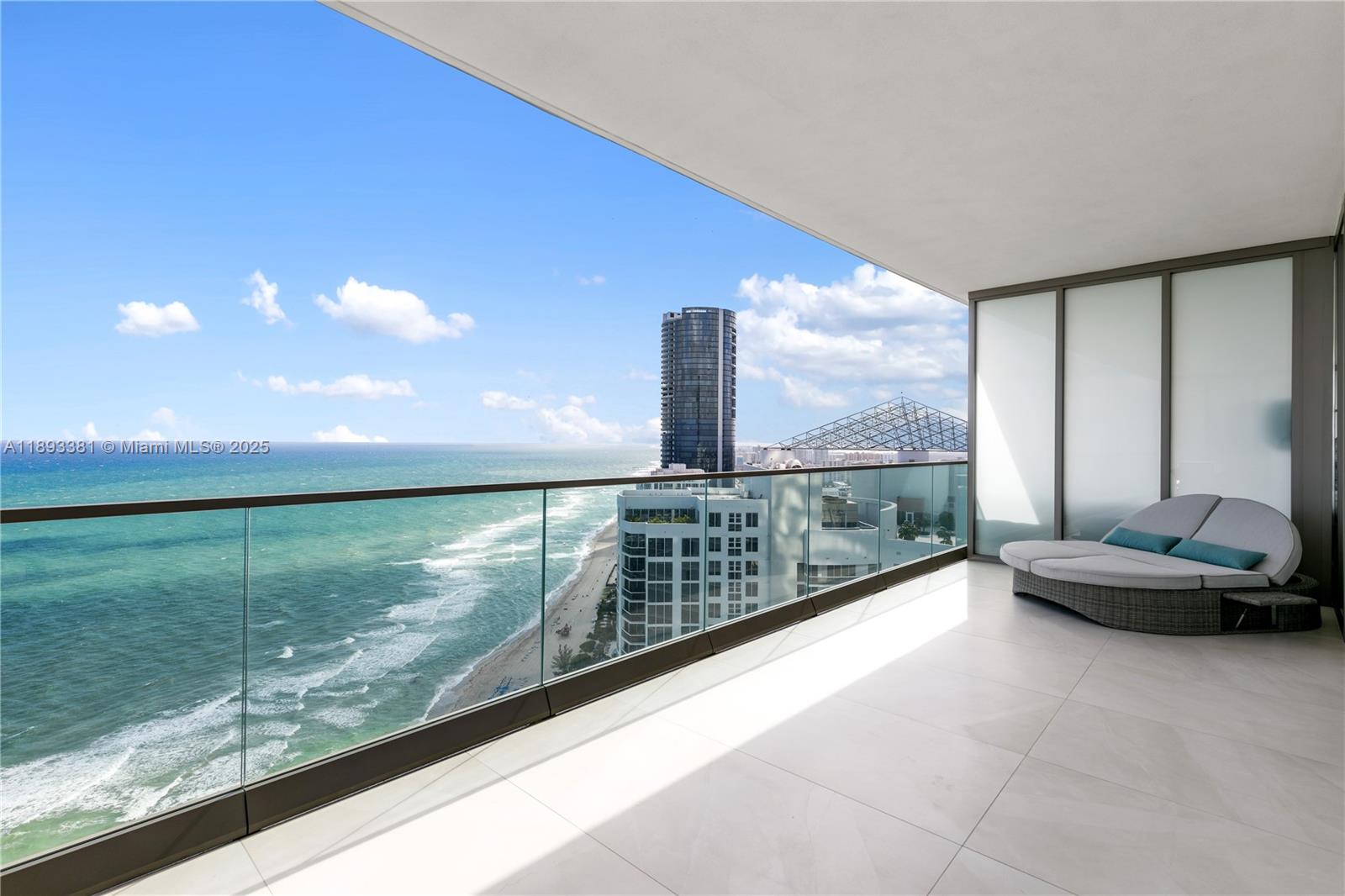 18975 Collins Ave Unit 3402, Sunny Isles Beach, Florida 33160
