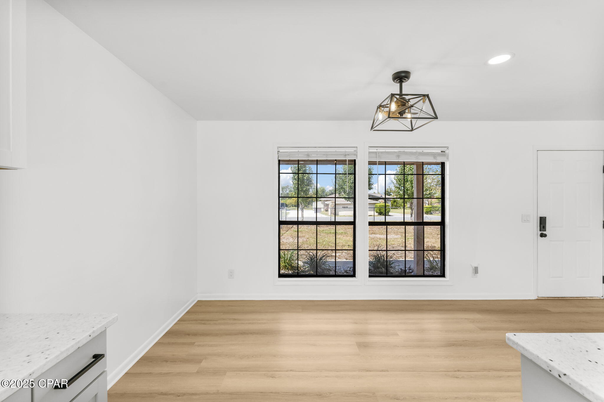 1b Wrb0ilyj6t9ymb45ijpkqif6xk9uyw_wk7zibxy4