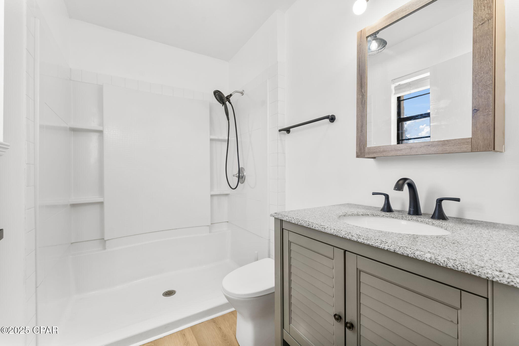 Drkd0pbyzbkgsnu438v1vjrv3te26uf8eol5447puds