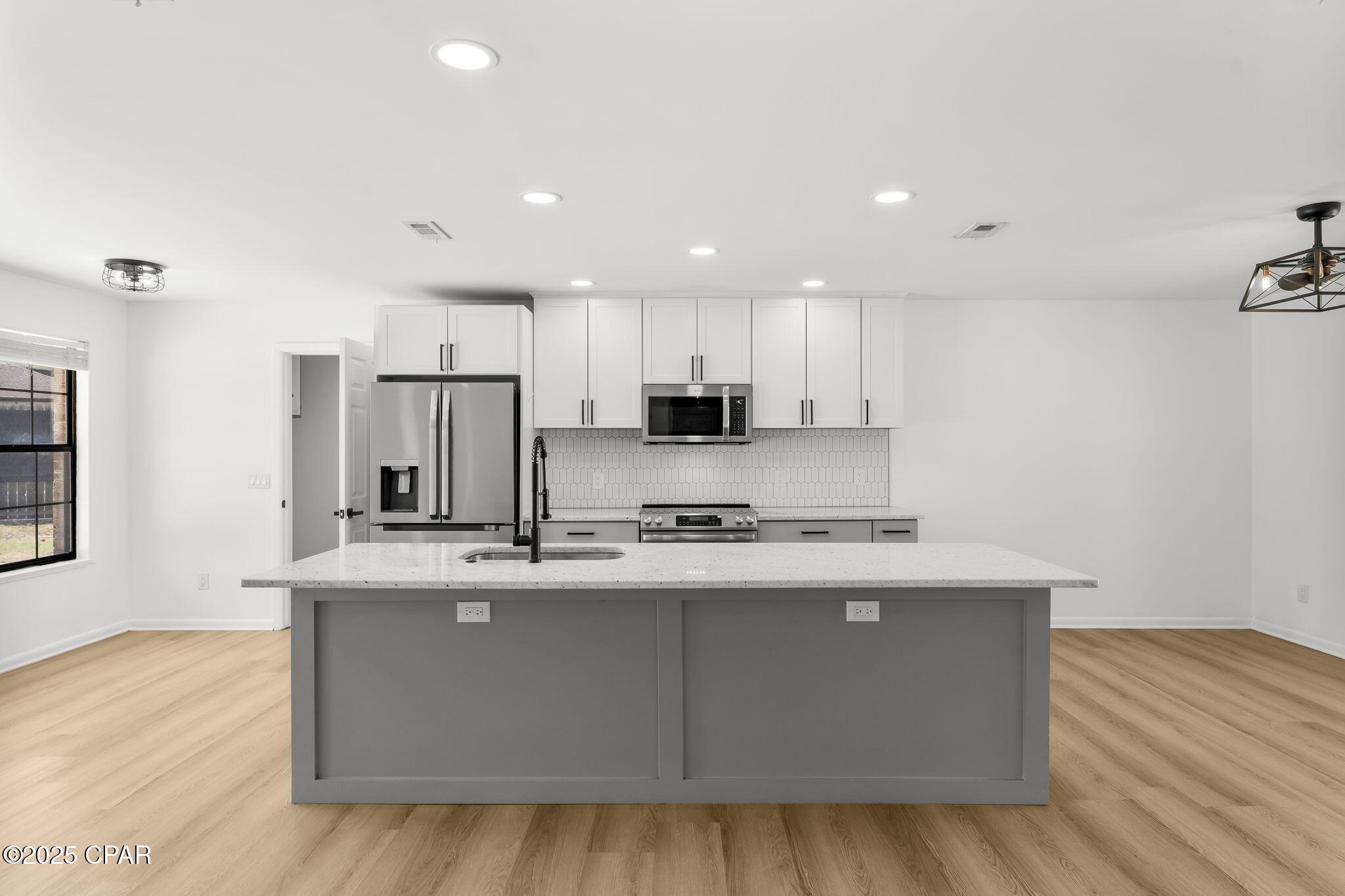 3fk5uyzqmhjapgvvcfx6c1rgvsayu8nicpgjea5 Dye