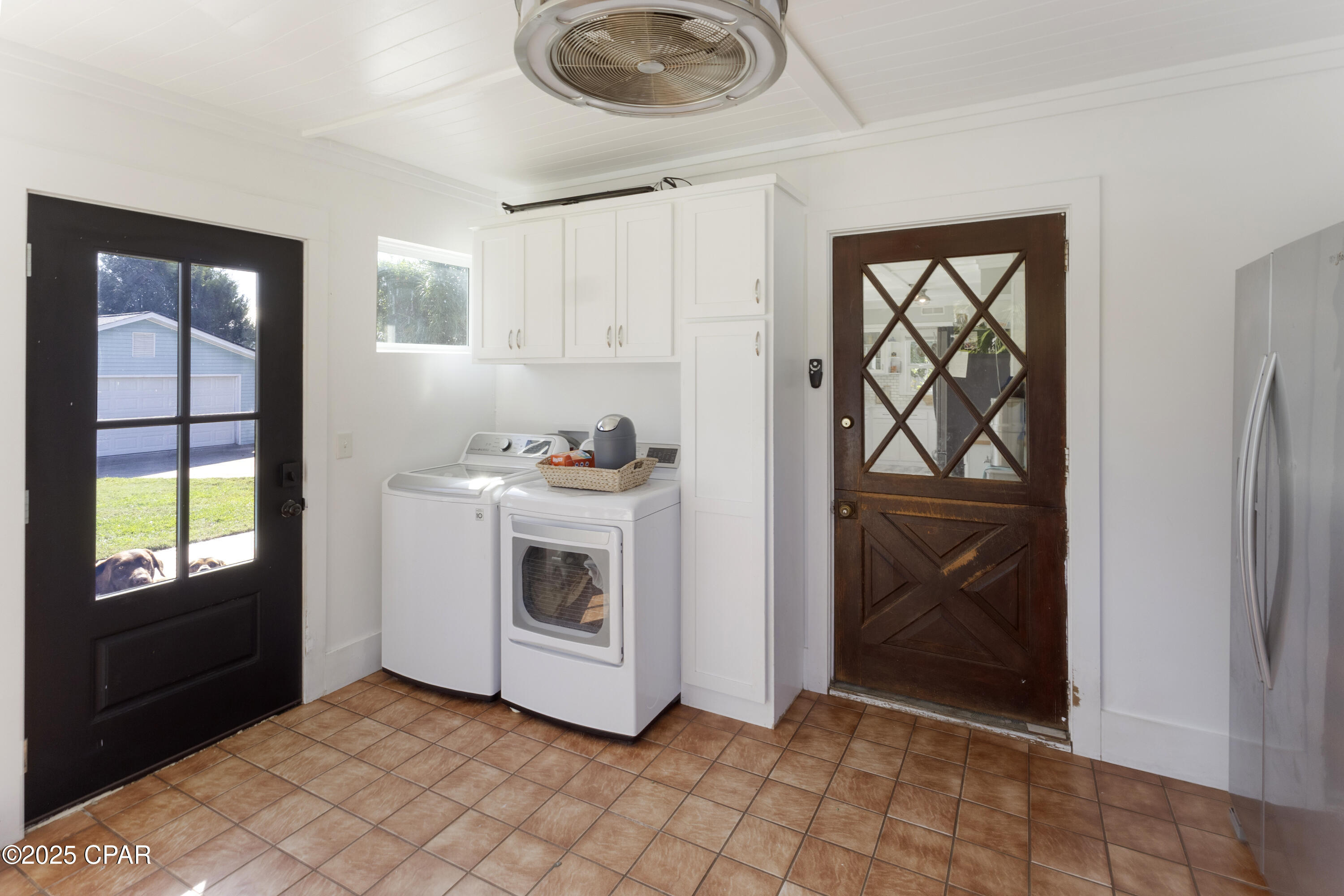 Yg5hcu3q0usr2qpawgbic Lxkgagn3_zjqkft4uxpog