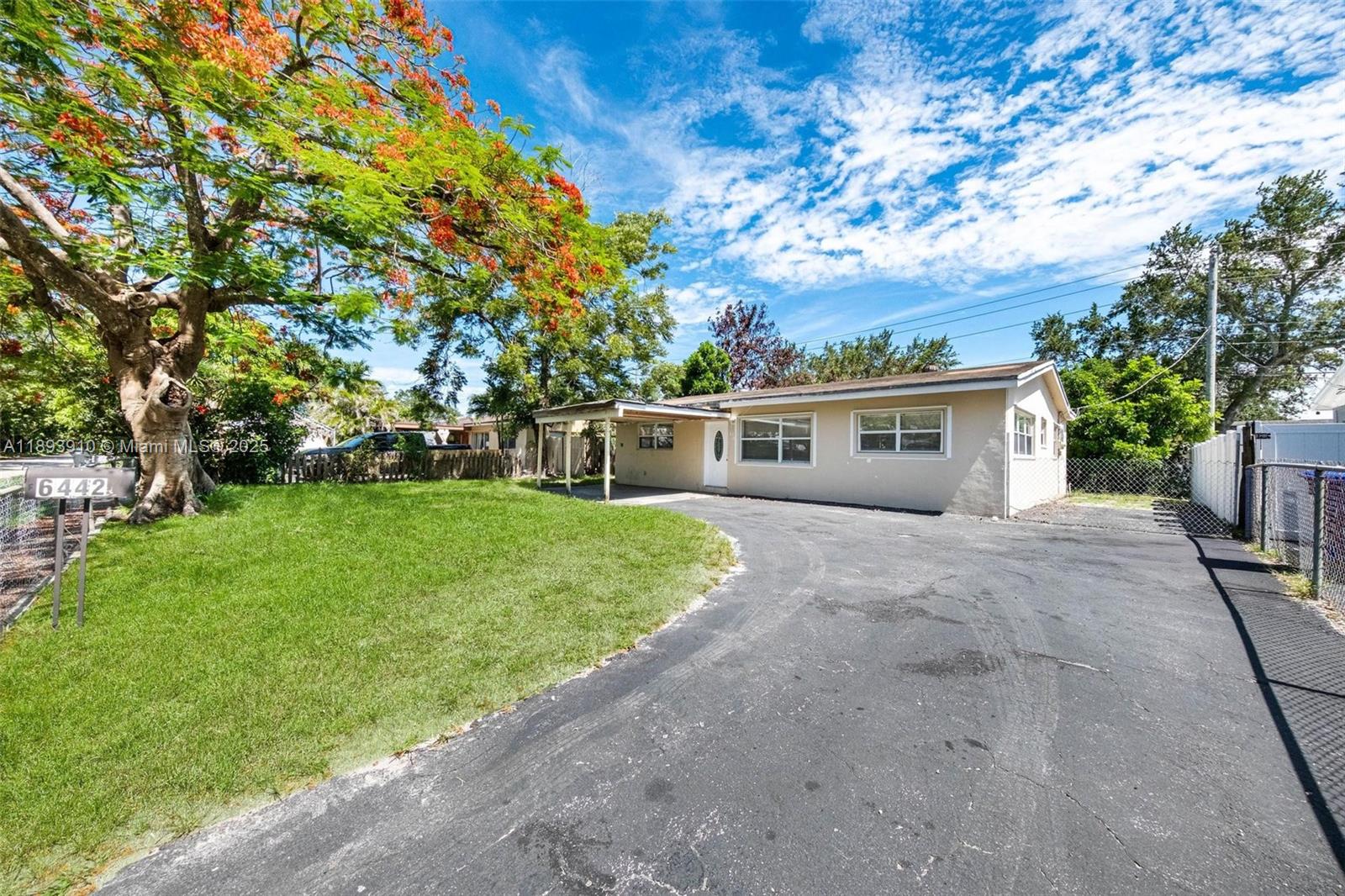 6442 Oak St, Hollywood, Florida 33024