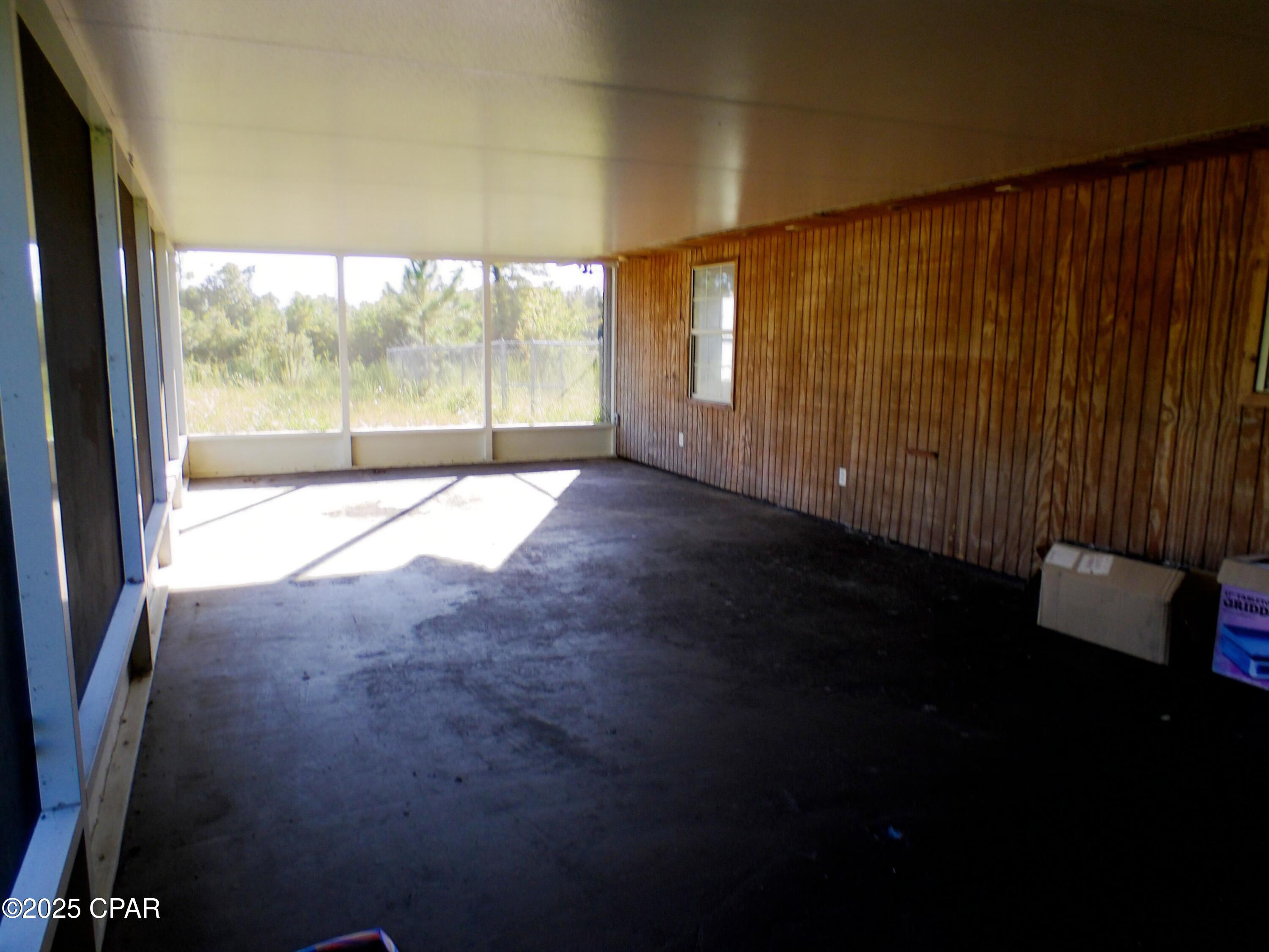 Czaz6u6eaf3o9z3ffouxubgaqhombwlwkwktxx40ysi