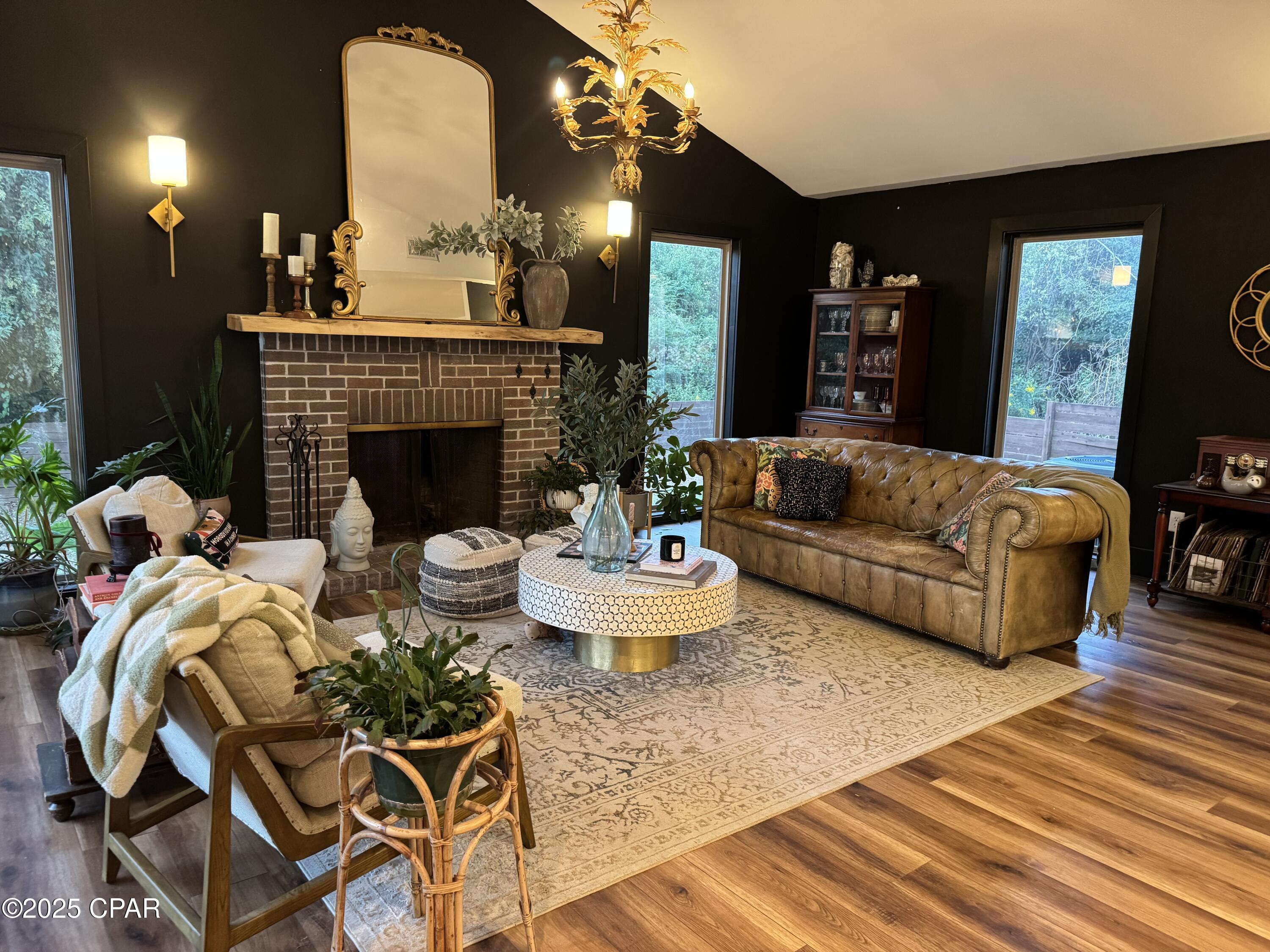 5s2x7xwbbmgfnzcrxiyympr9ds4x1gcw25o1filnhsa