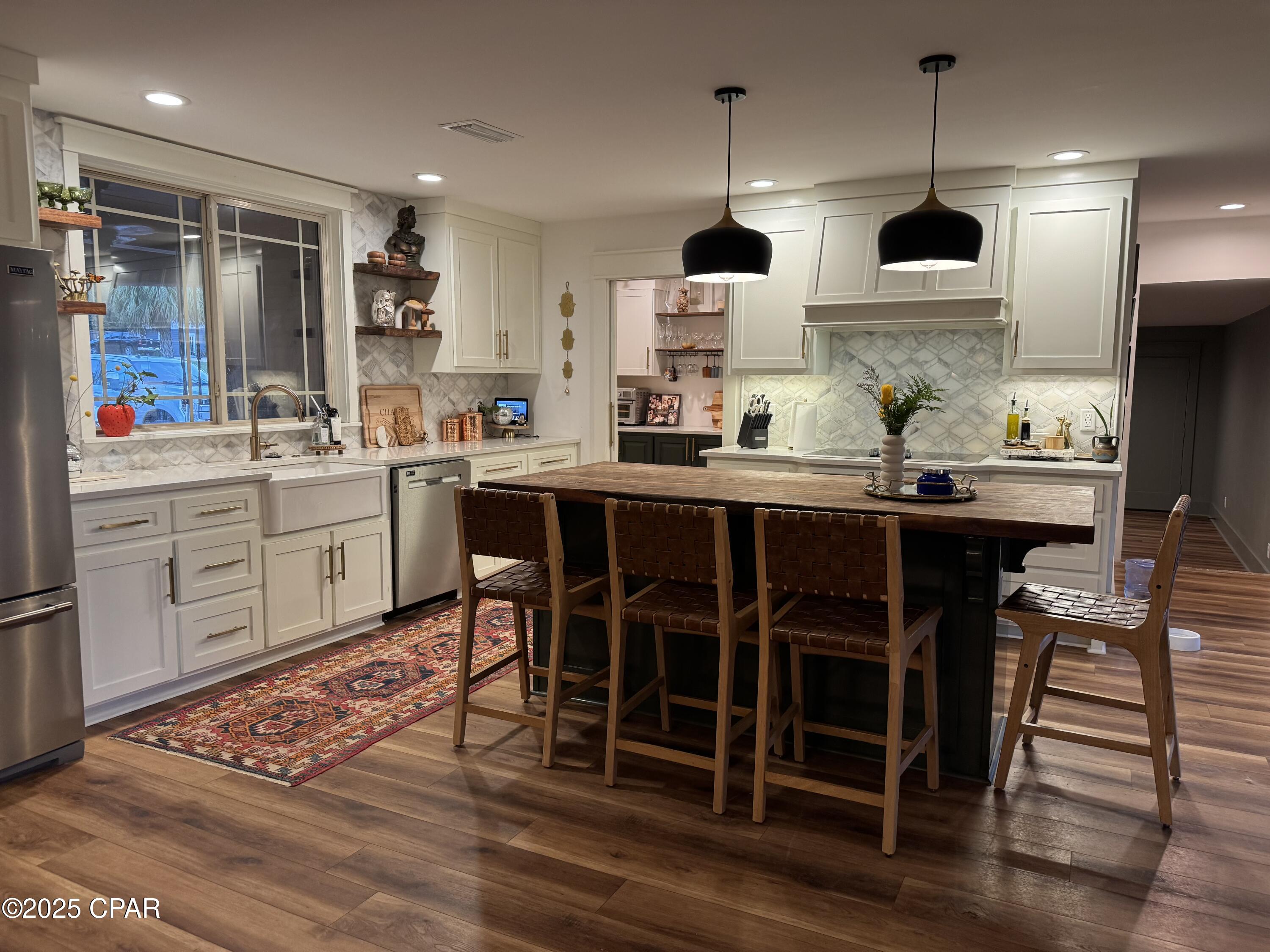 Image 9 For 4384 Angela Drive