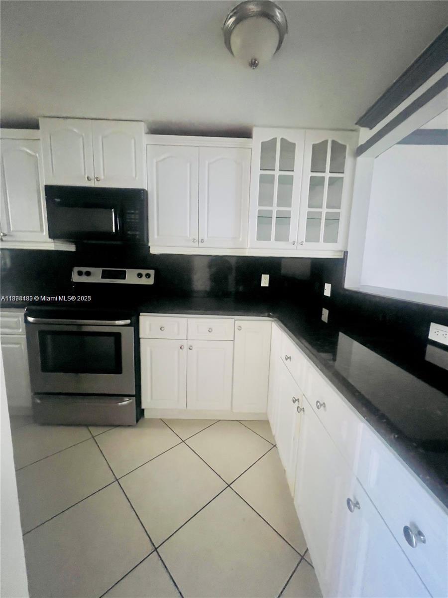 Property photo # 4
