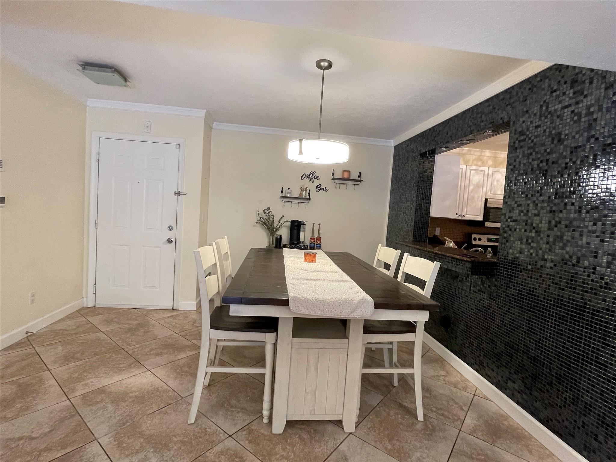 Sheridan East Condo Bldg