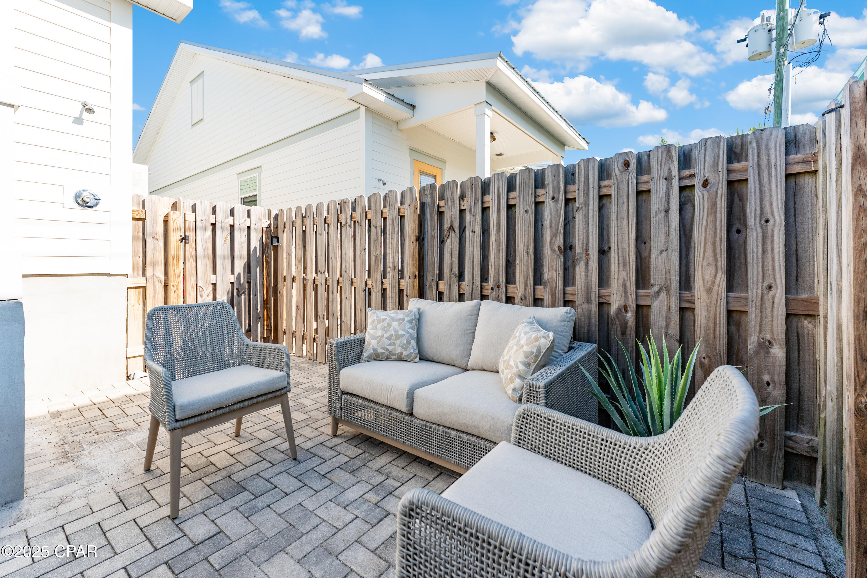 9ltbyz51mhutmzmxfyghyn2ho7zccfffnm1p94u1f8e