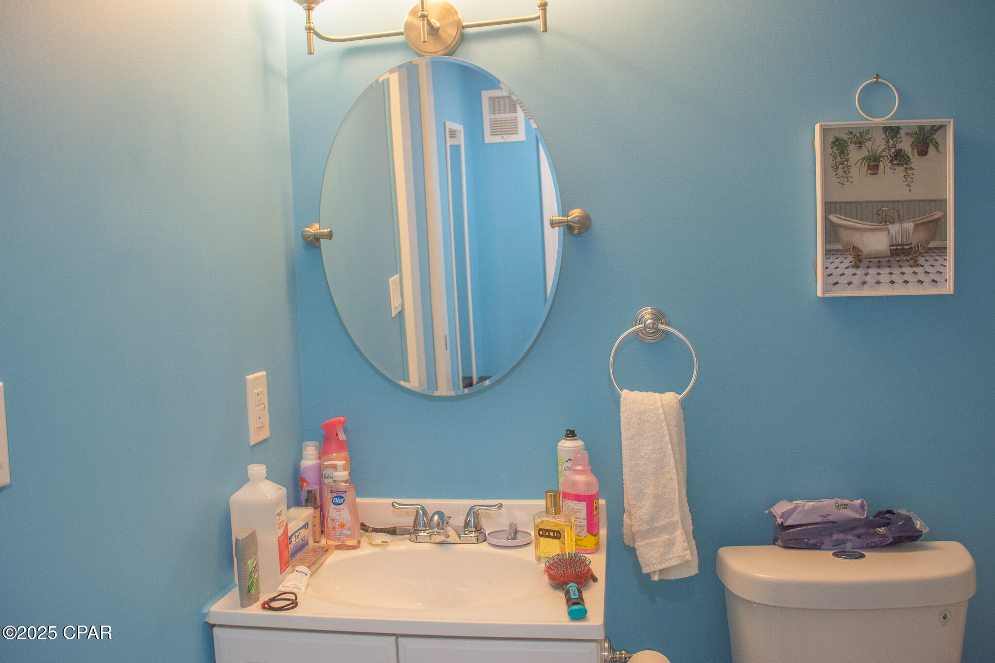 Ffiyomklggzs5m6sbe_jhneznfamdmeynovxfeky1si