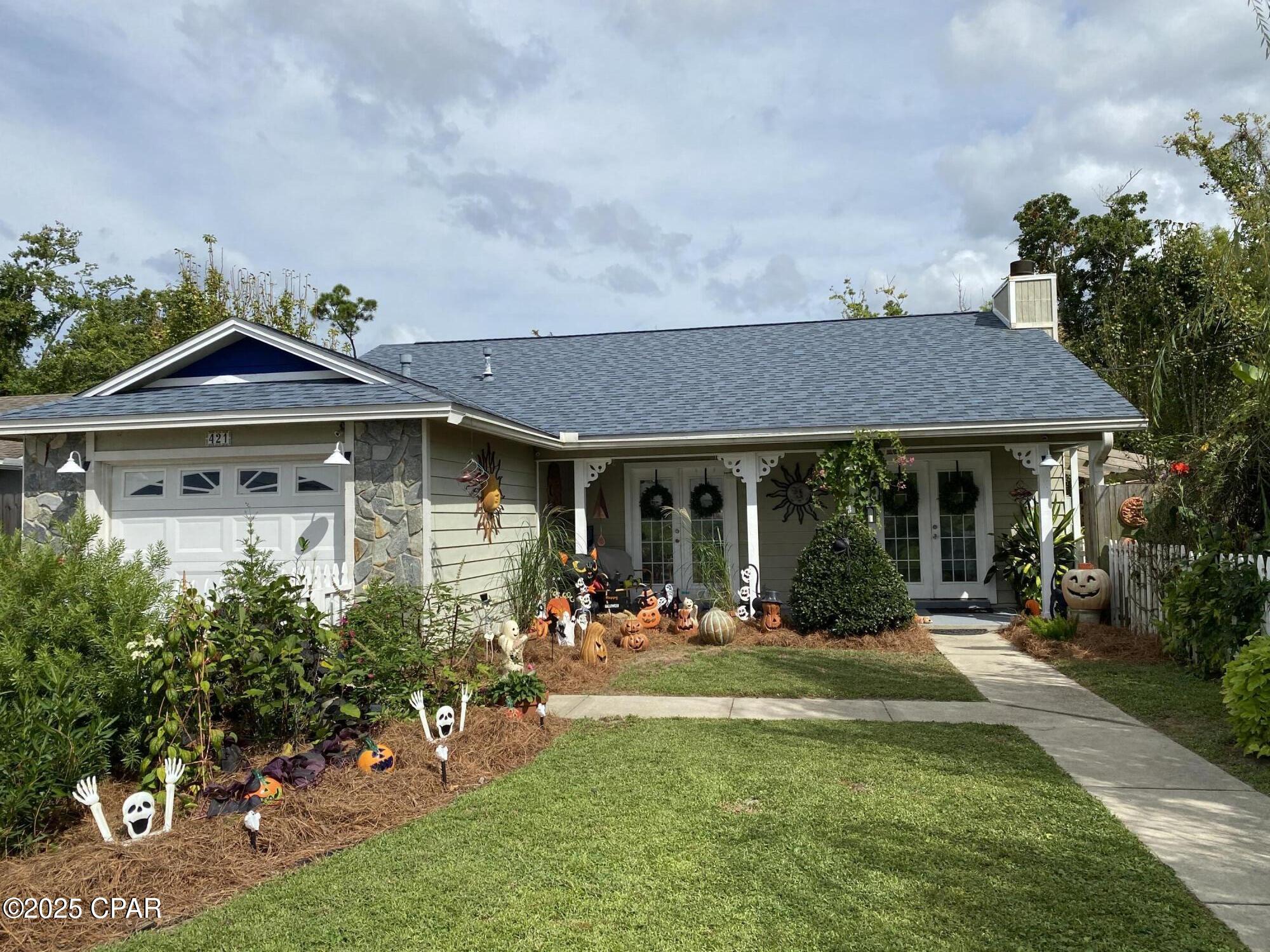 Image 4 For 421 Viola Avenue