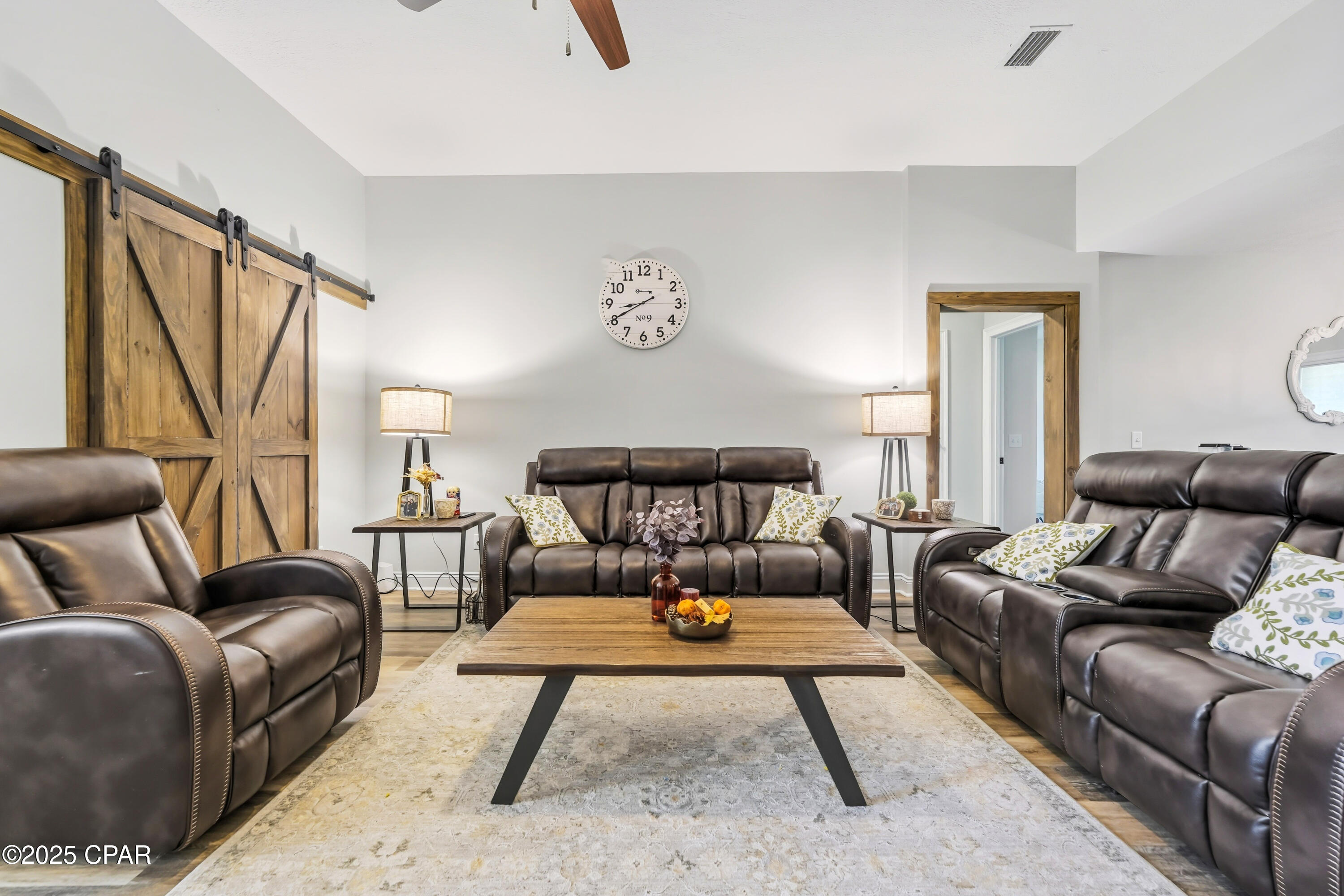 R2k2_rv3xbdnzi89uehim00zmpne1ztgyu2gndpef1g