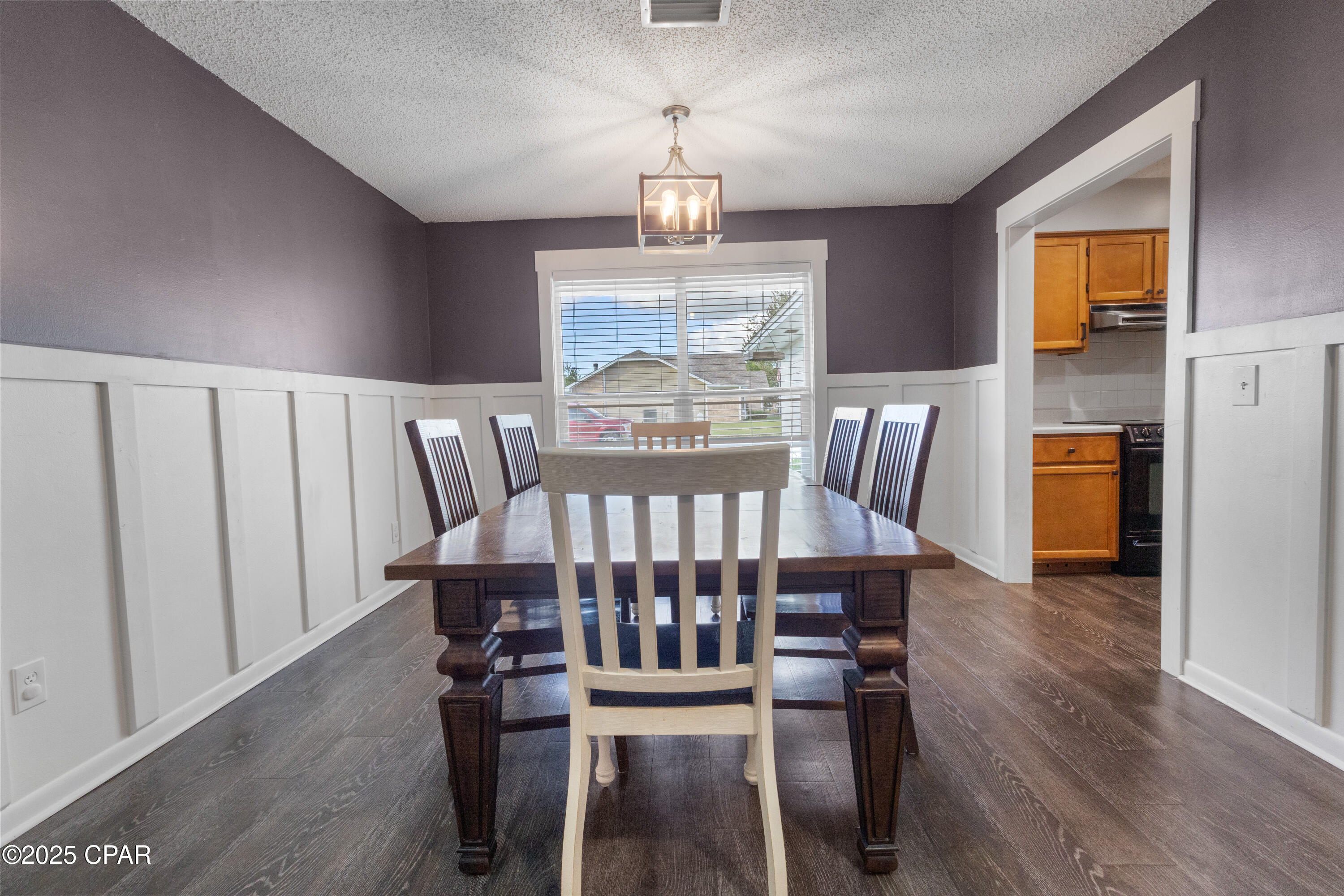 F_qmprp_hgkaq9klf1jh1kzcavrlvravffv_zjj942i