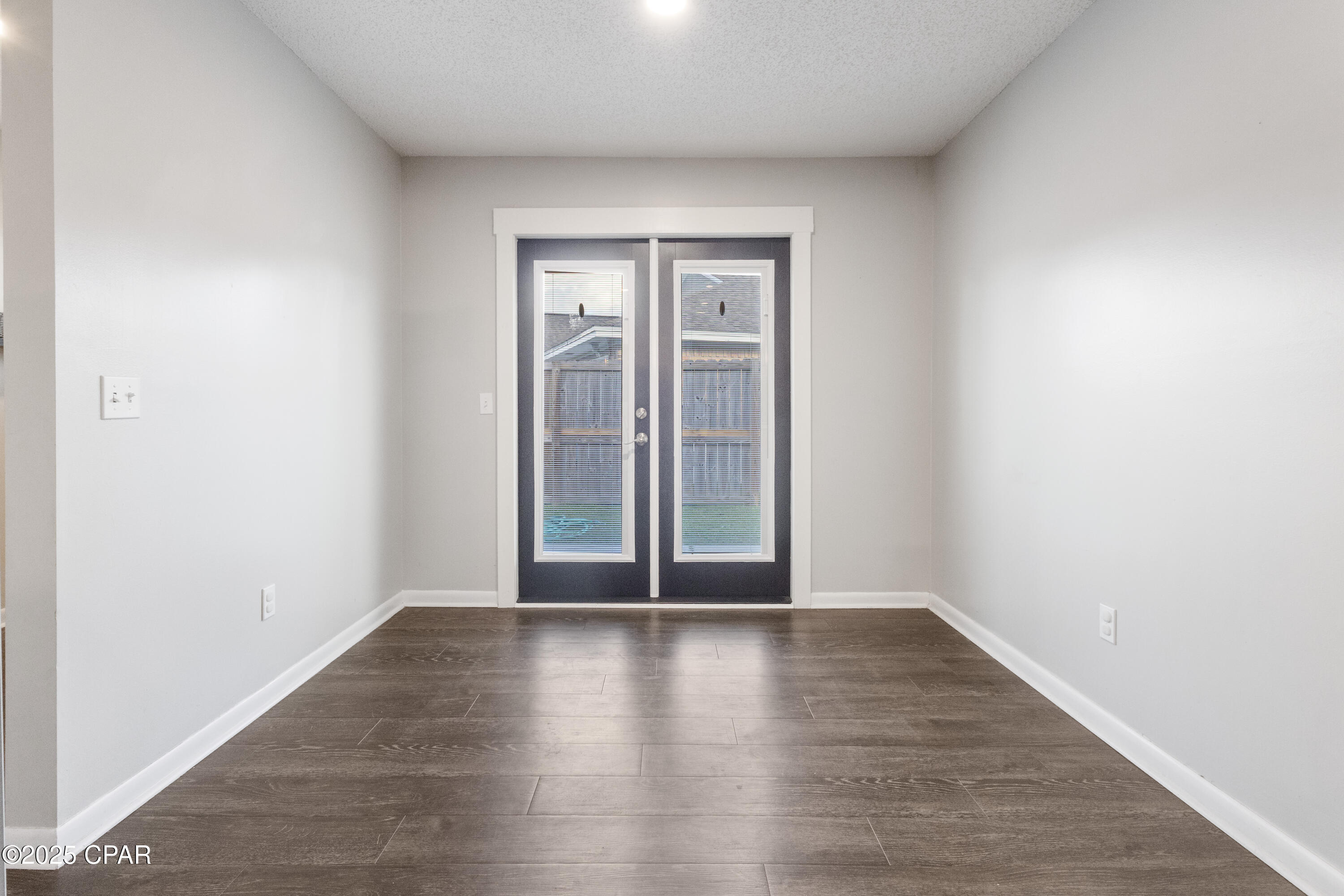 Nggatjca_ppvr5yu Z8c Riip Qcf4negrawawbpmt4