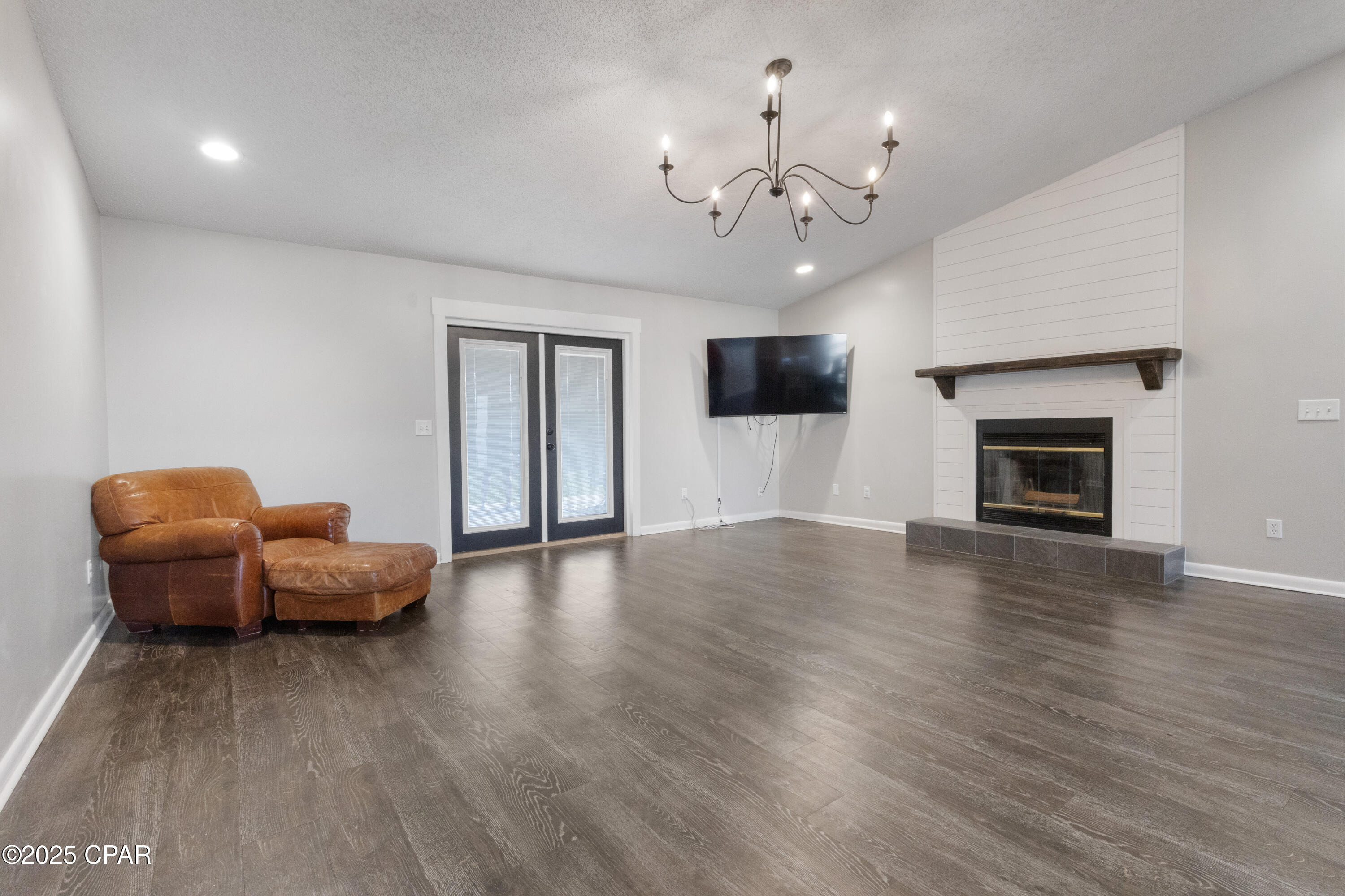 Image 14 For 1615 Santa Anita Drive