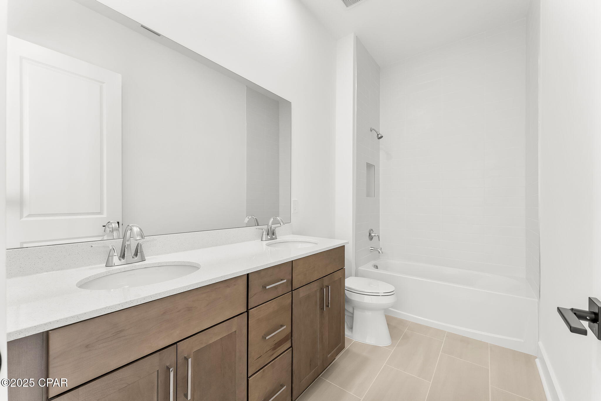 Ozbk6knlui_tryau6xj H 36racrd2lr87vnb8k Wug