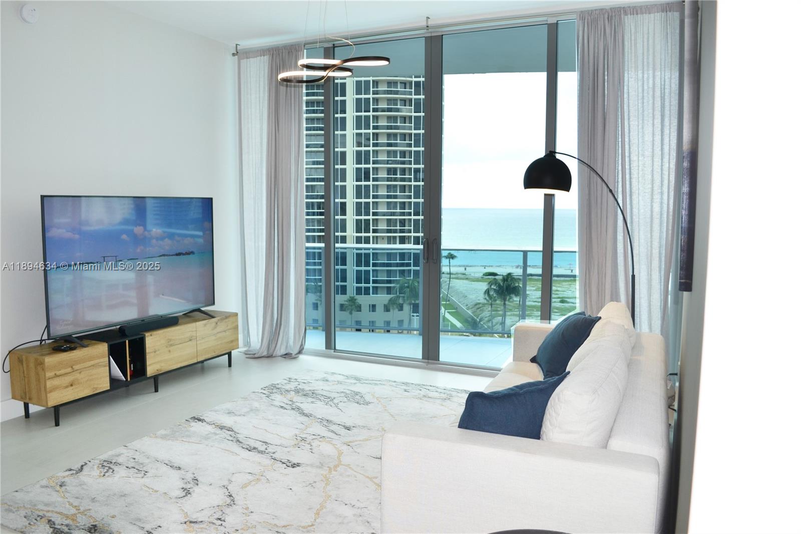 Property photo # 0