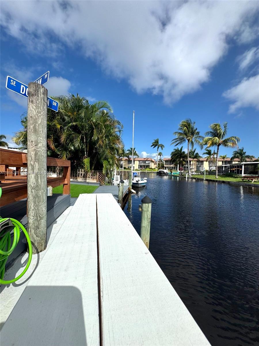 Fishermans Hideaway Secti