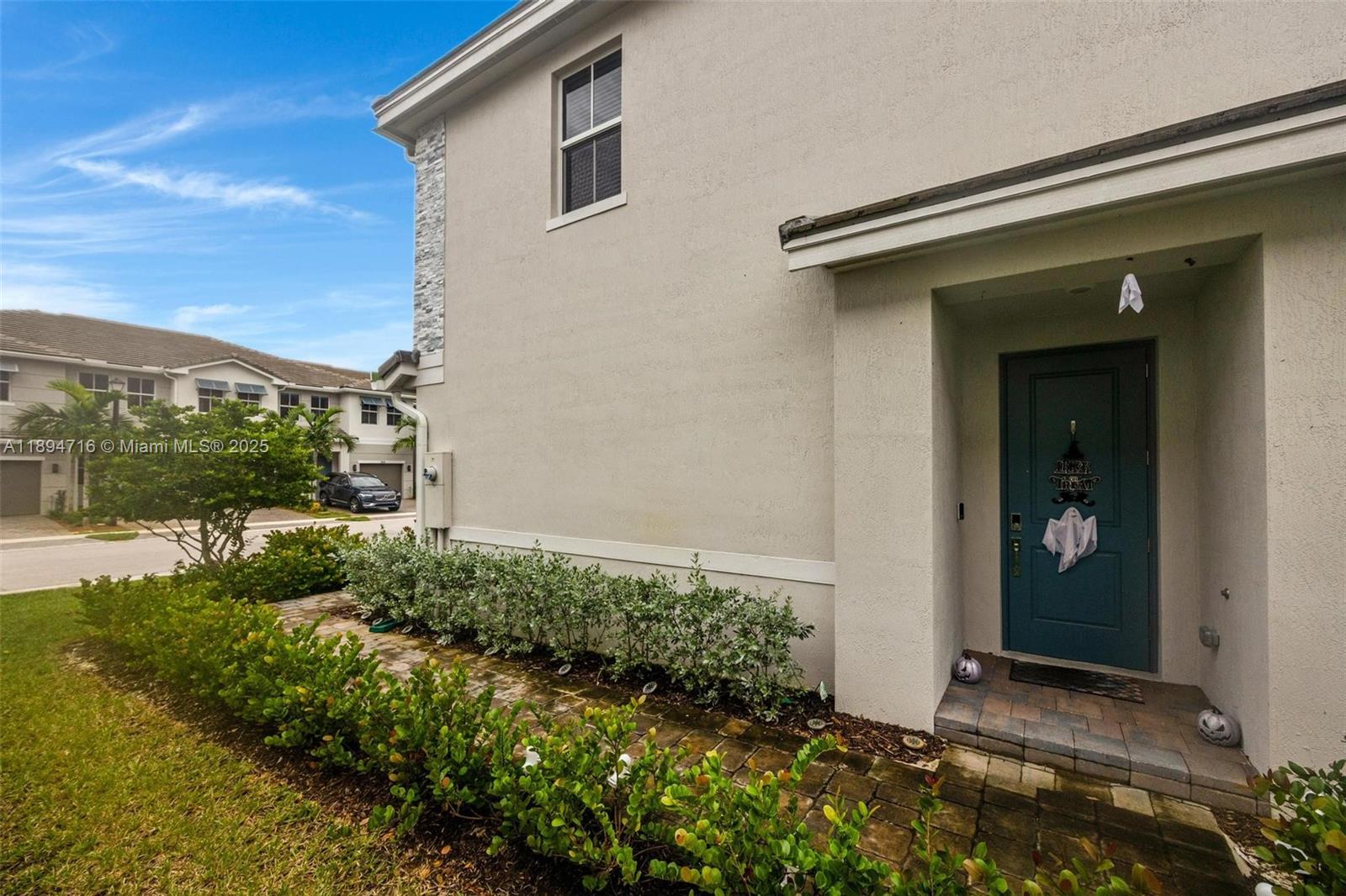 Property photo # 6