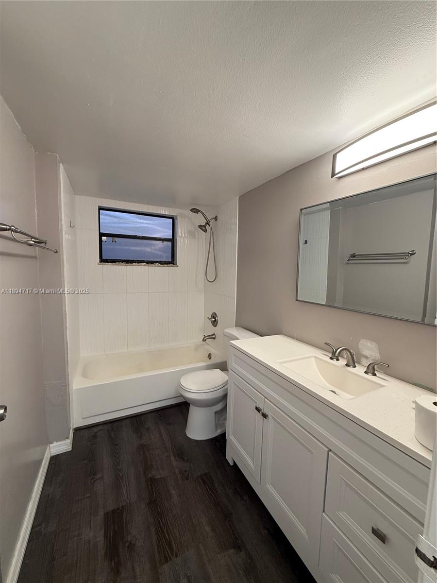 Property photo # 6