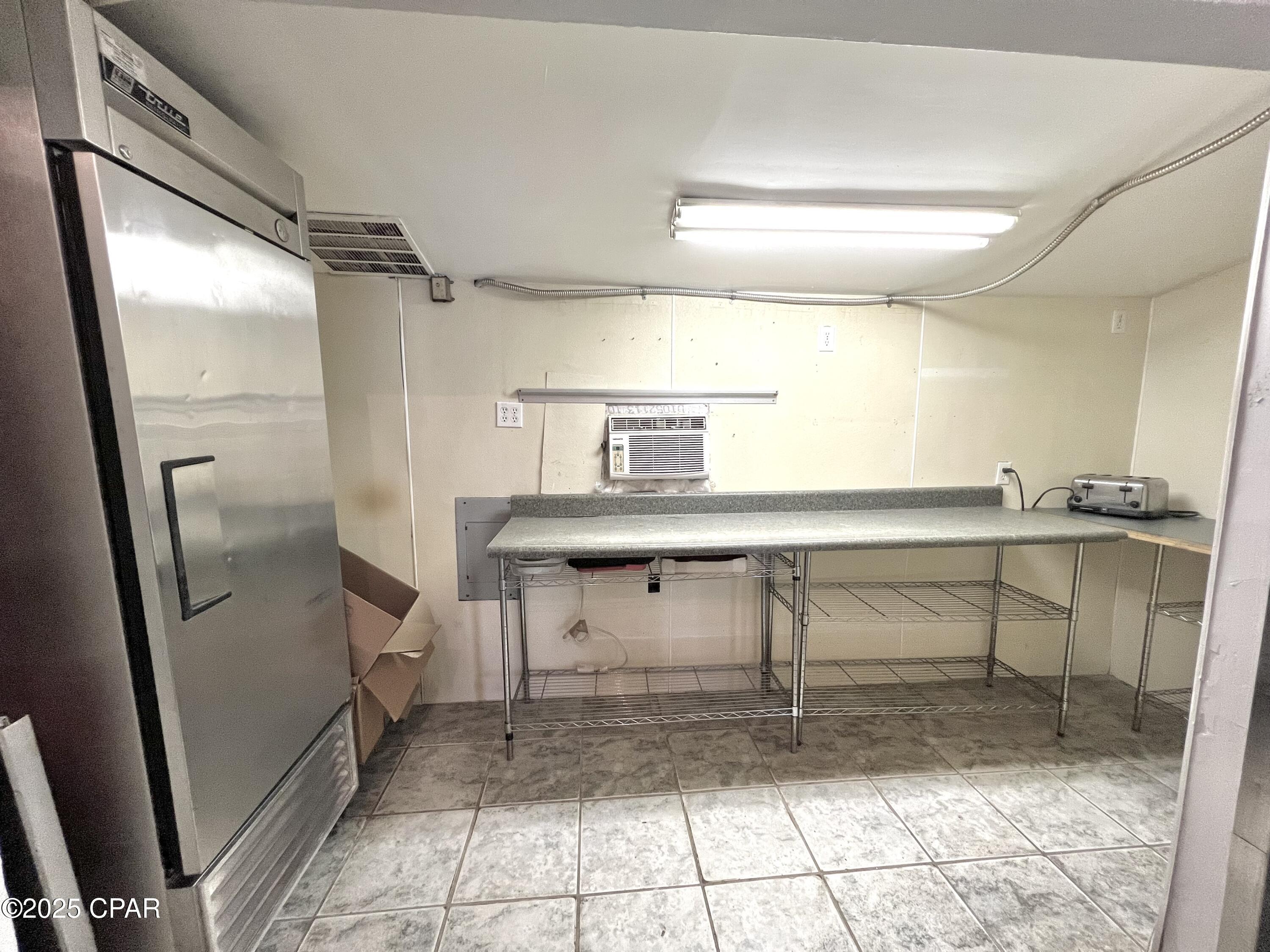 Image 12 For 7700 Us Highway 90