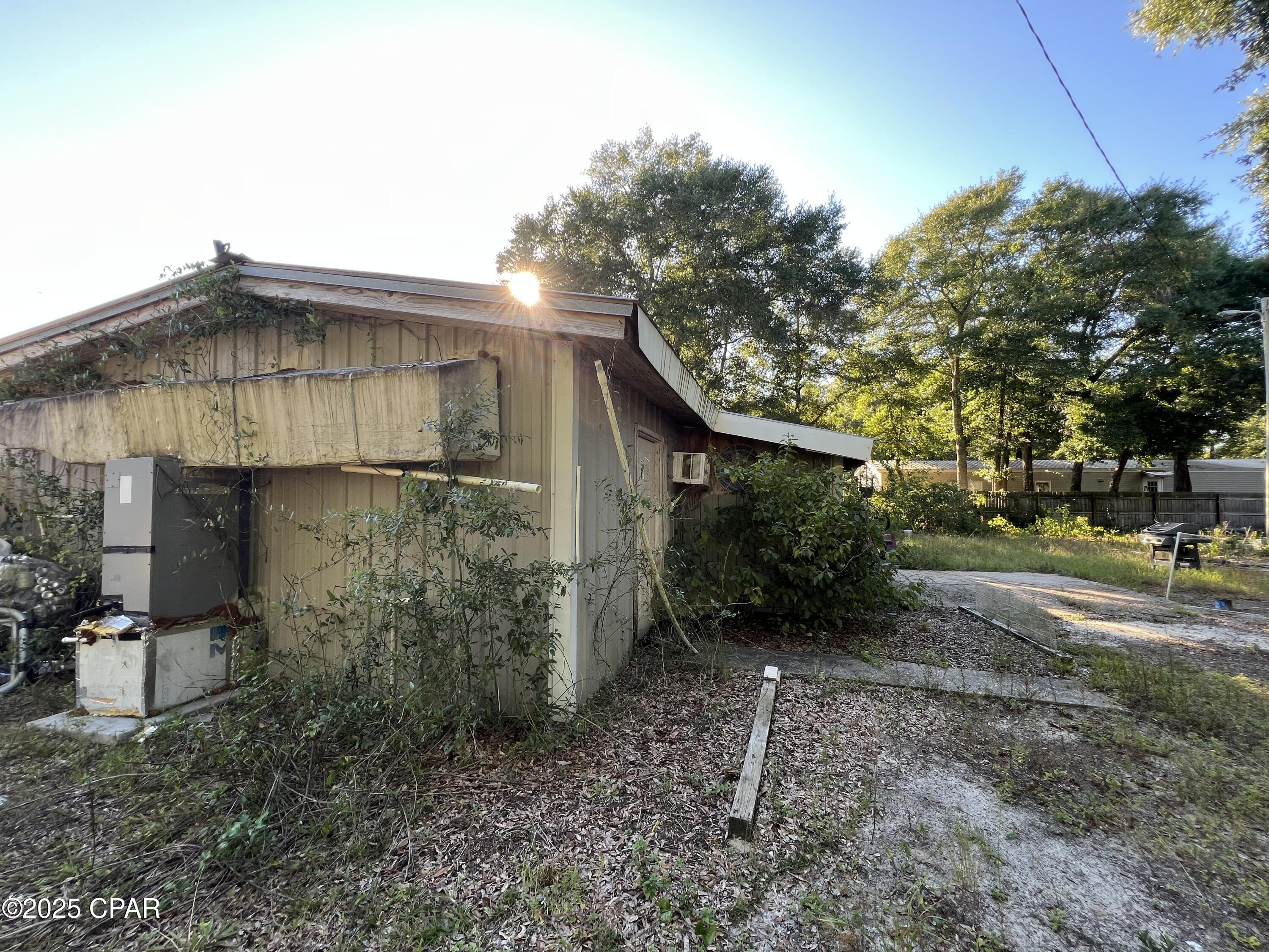 Image 18 For 7700 Us Highway 90