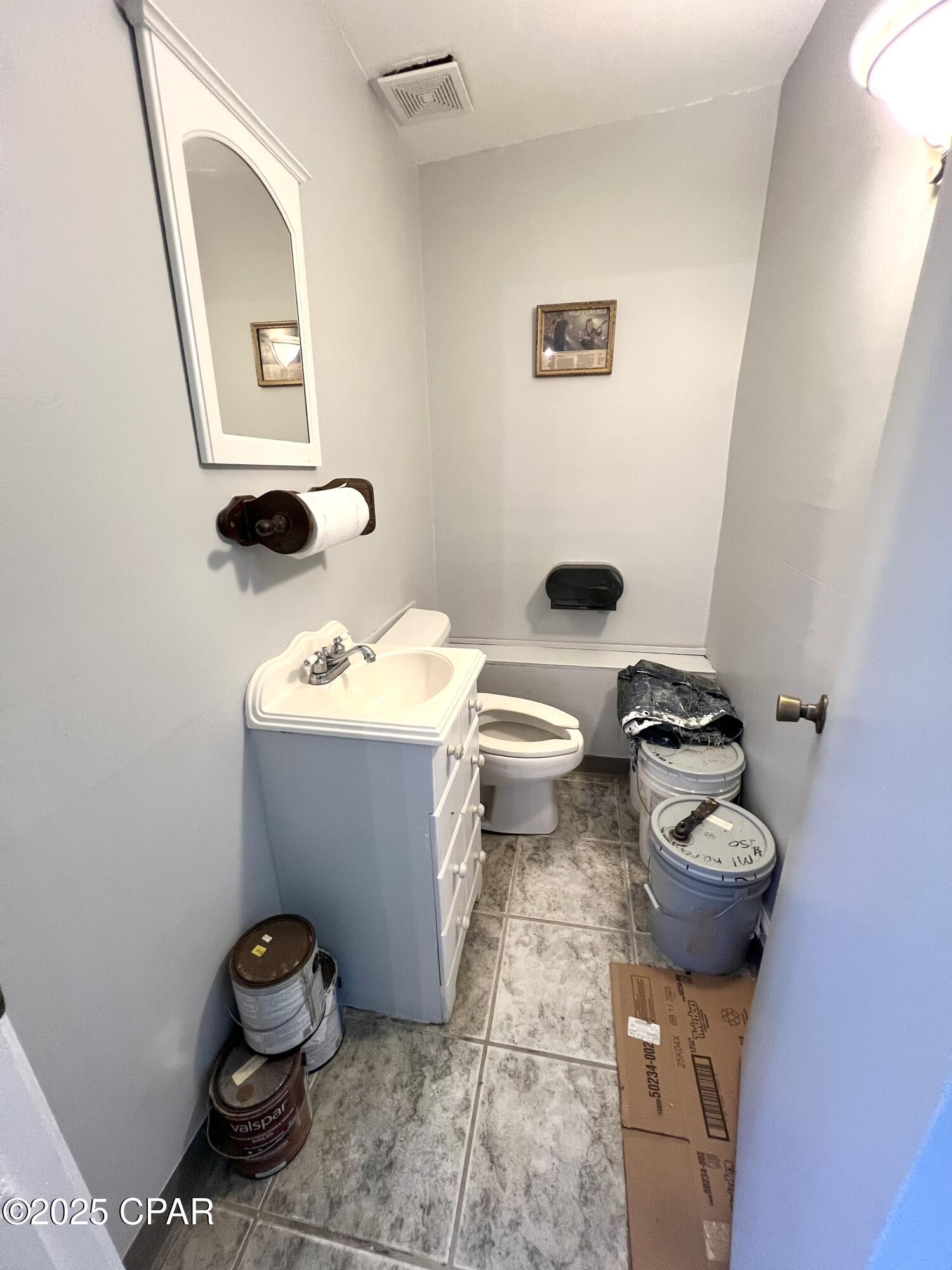 Image 8 For 7700 Us Highway 90