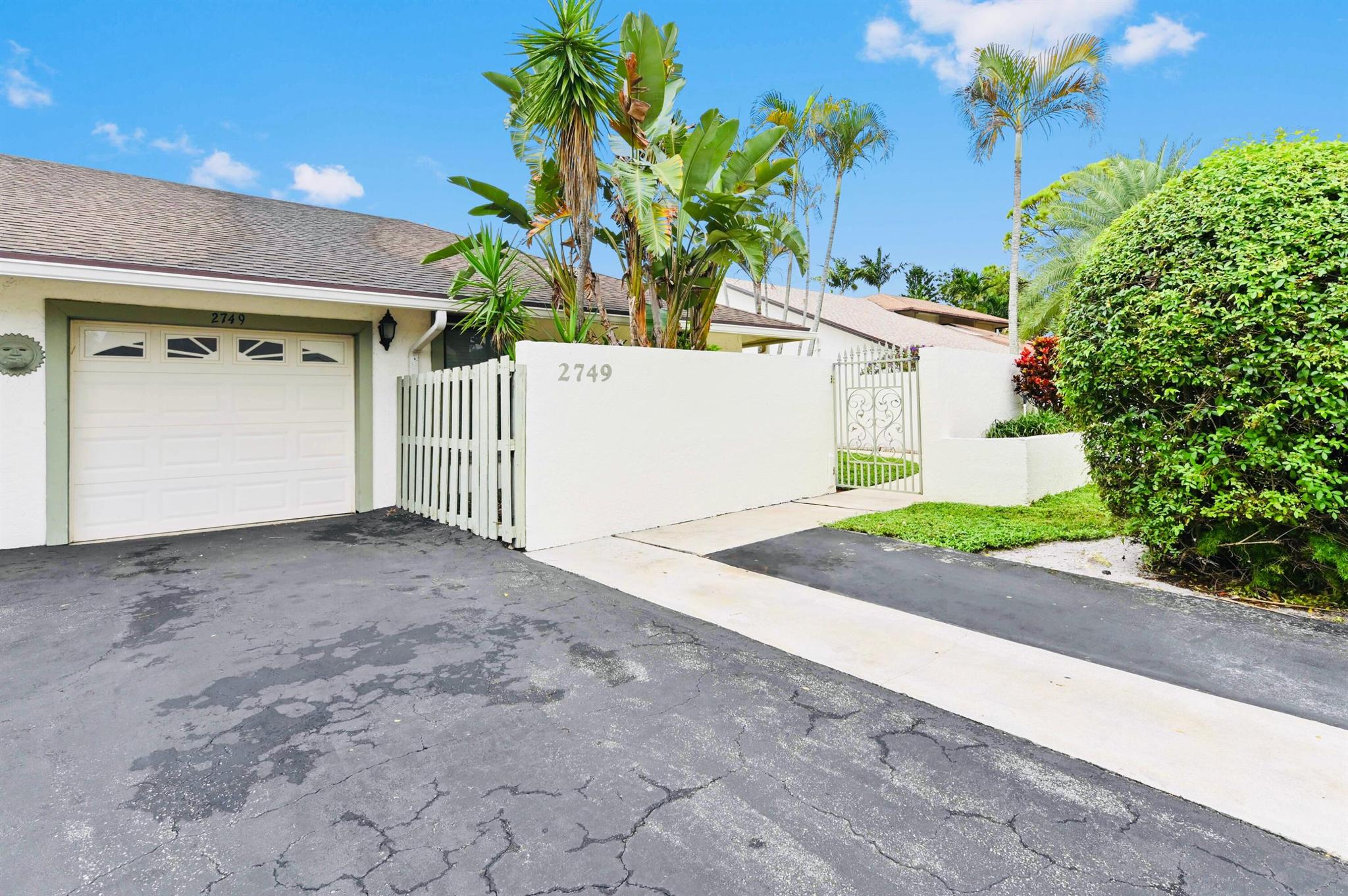 2749 5th Street Unit , Delray Beach, Florida 33445