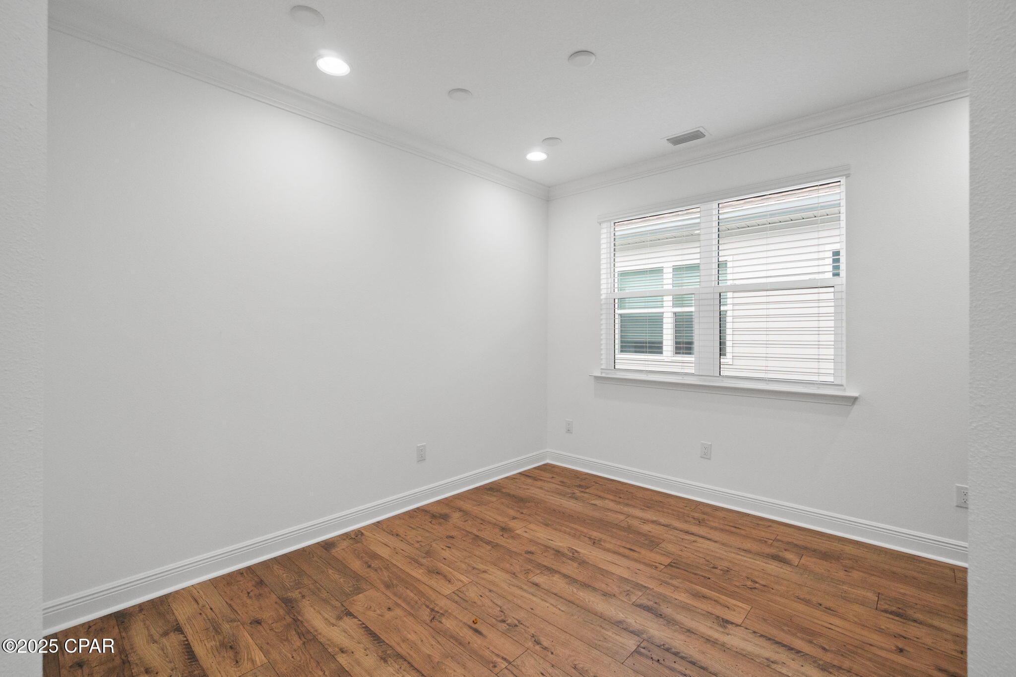 Eykurthyq4v3x3btvoujbffmh0xs8bhc0uaoycij03e