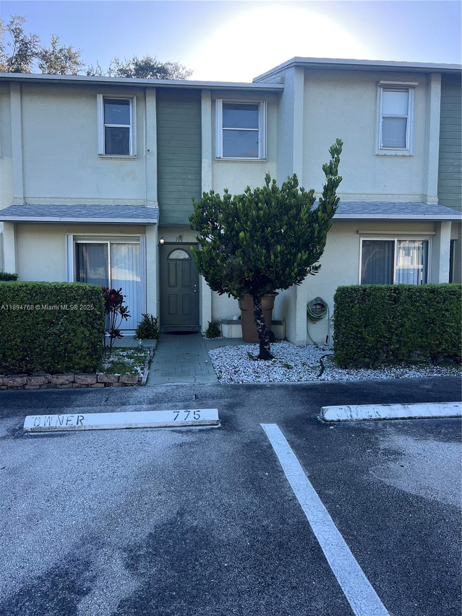 Crystal View Townhomes