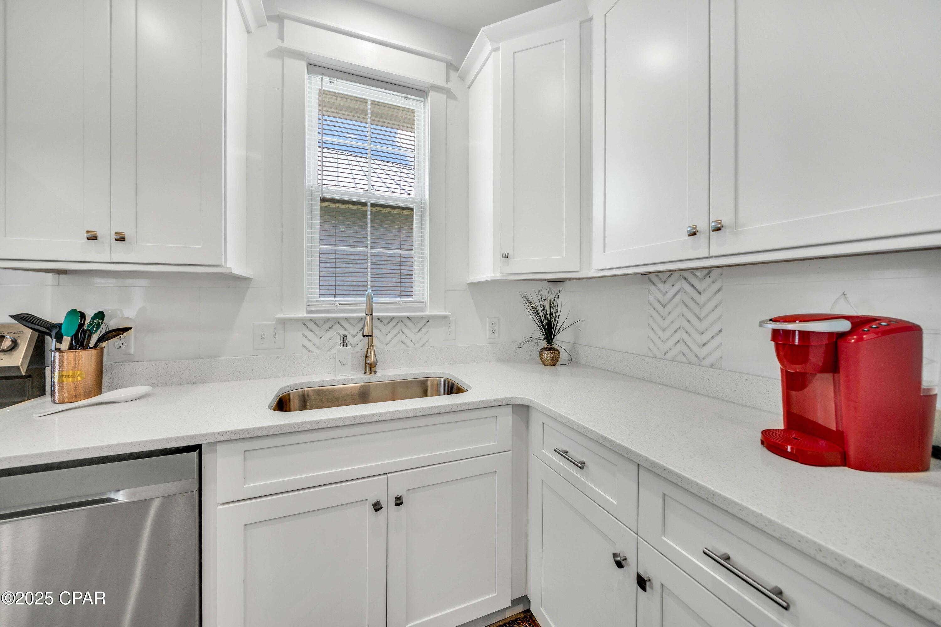 Nzrsbgc5tqlk_guirt63zonrw6kopp9xmdp60ua1jd8