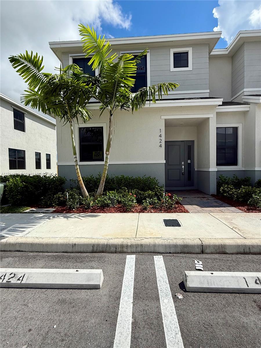 Property photo # 0