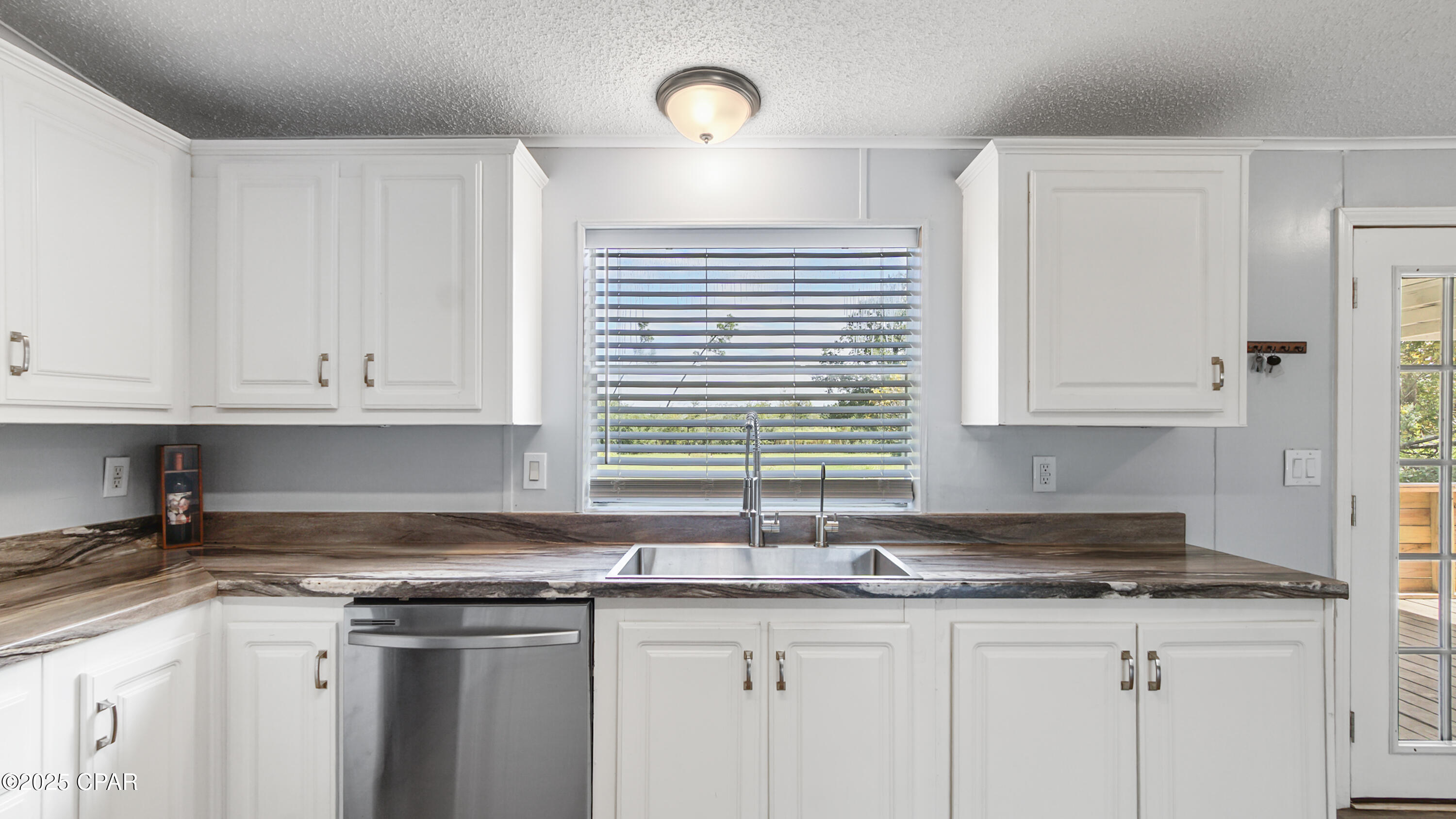 6wnsqdjsixjcgn1cy26guf20sohbzslrdhpnbjv8aw4