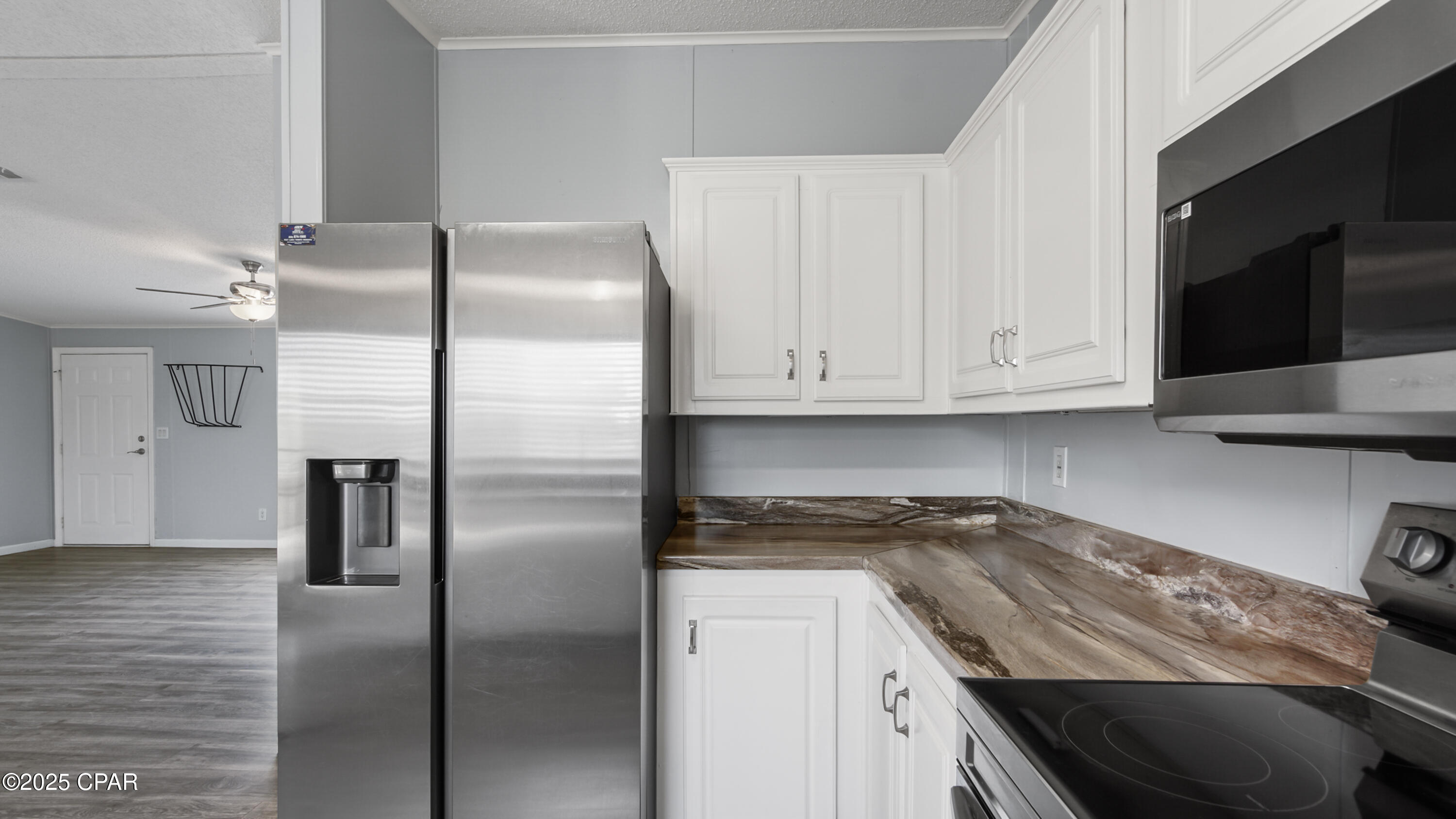 C3ahrk1pkabhjialv5sss5iglnq1pg2xjc49zaofwq8