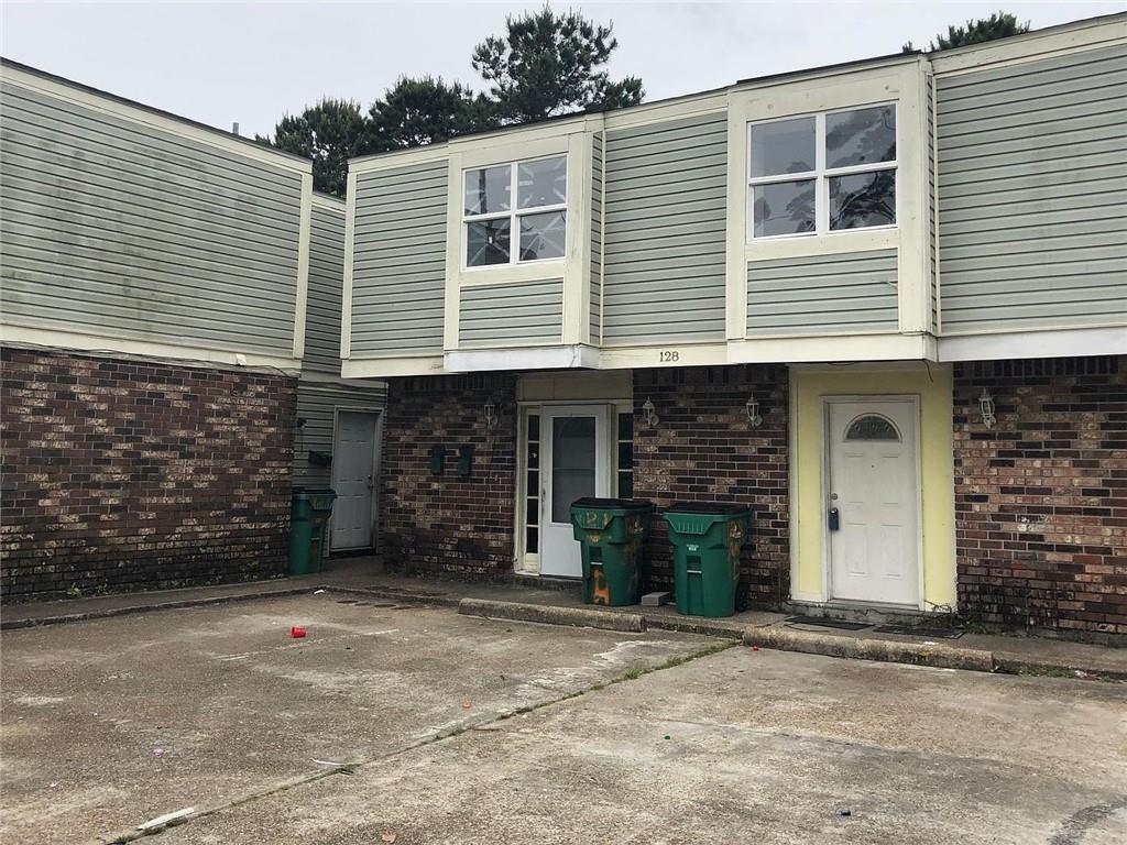 listing main picture