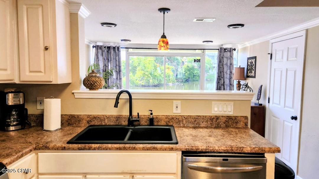 I7nuk0hixqahui4egppod2l4ojsszyshyv0ja3vkvie