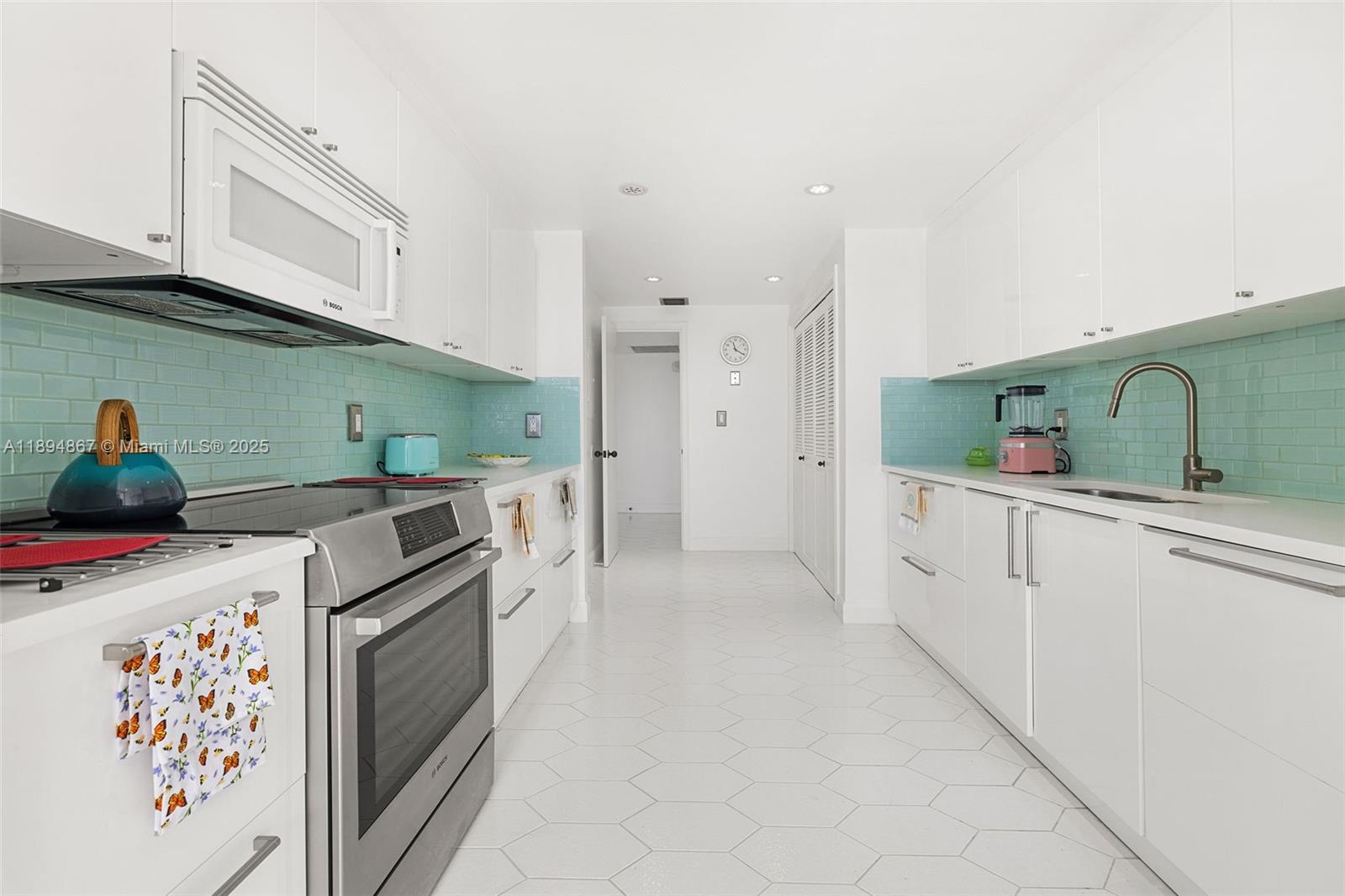 Property photo # 7