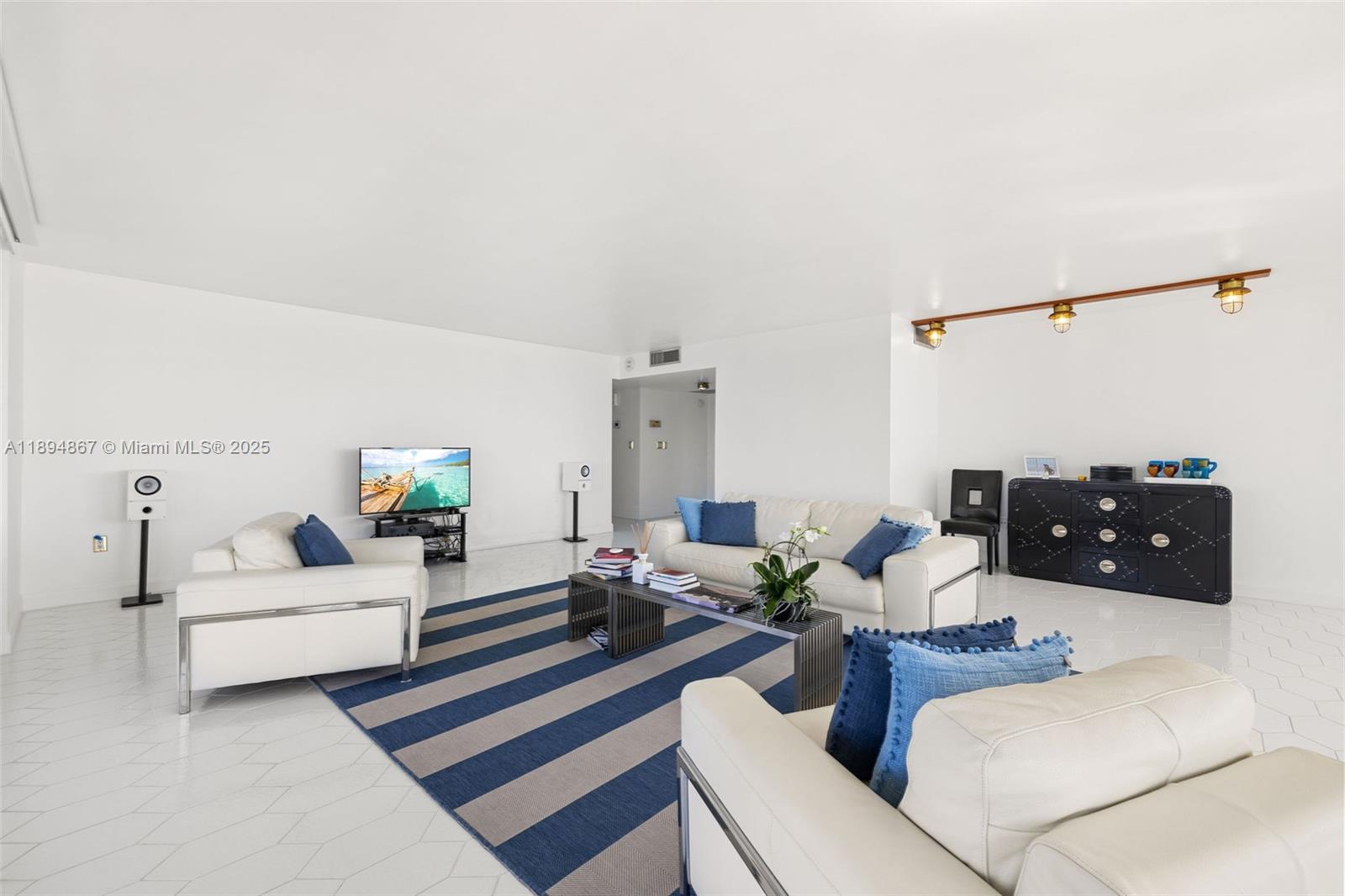 Property photo # 5