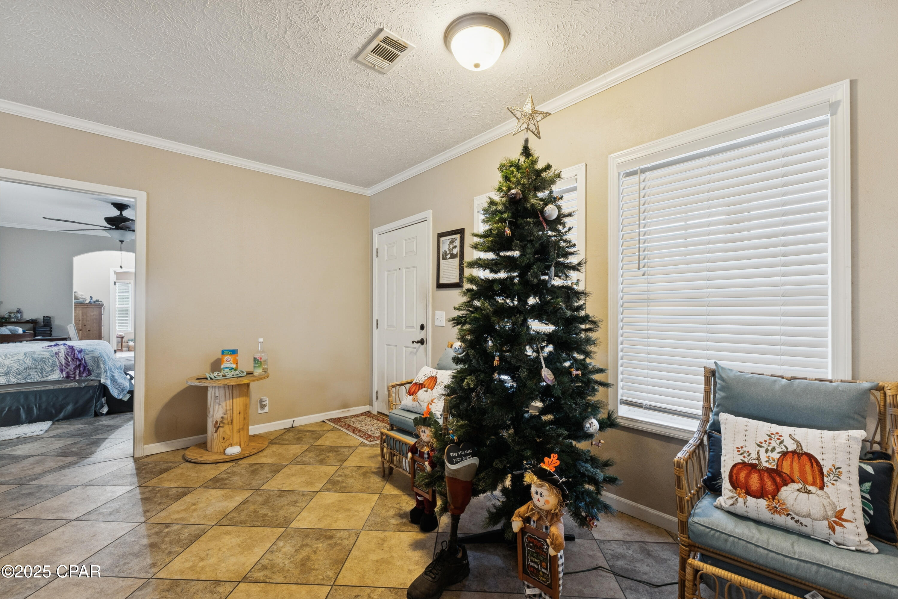 Mueg7vtf91gjqjegifeycbyfcx1_3cktqkrxlv9p Yi