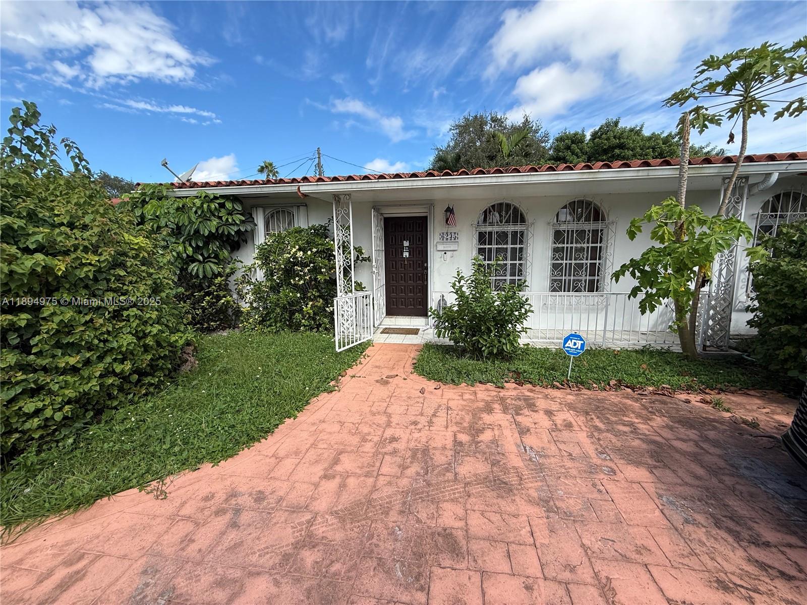 6235 24th St, Miami, Florida 33147