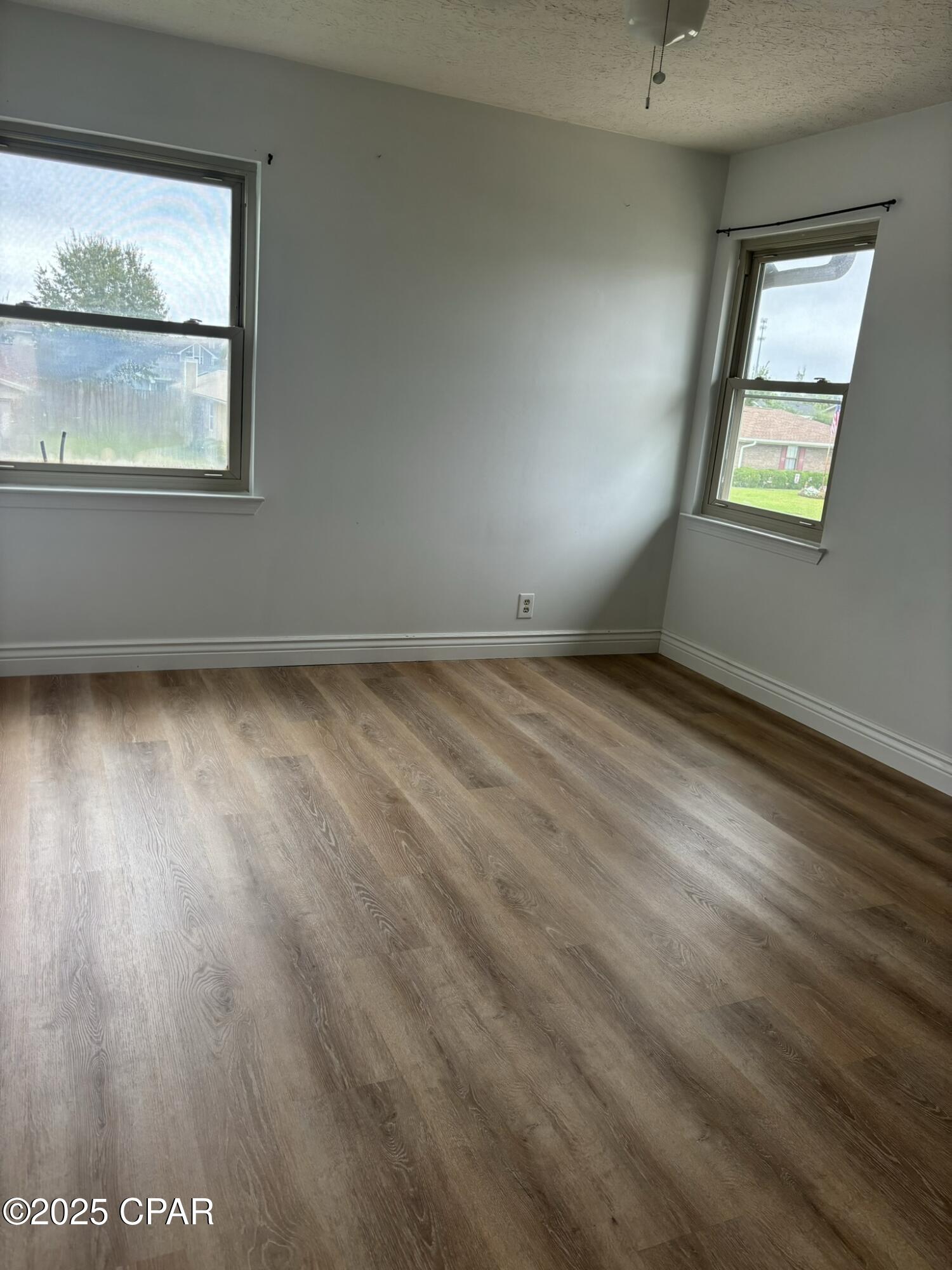 Whywavurvdbwzpaj92fpairv L8xyha83l9 Osarais