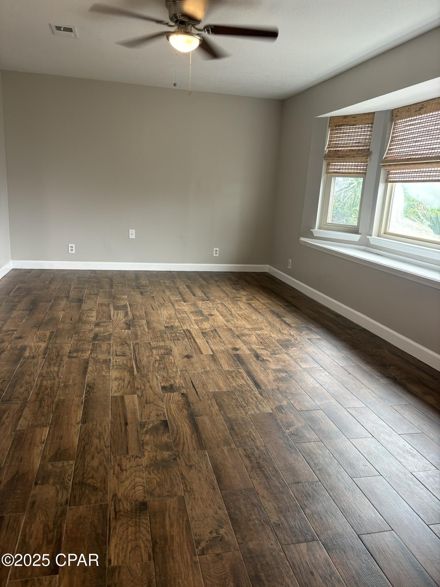 Image 6 For 1520 Belmont Boulevard