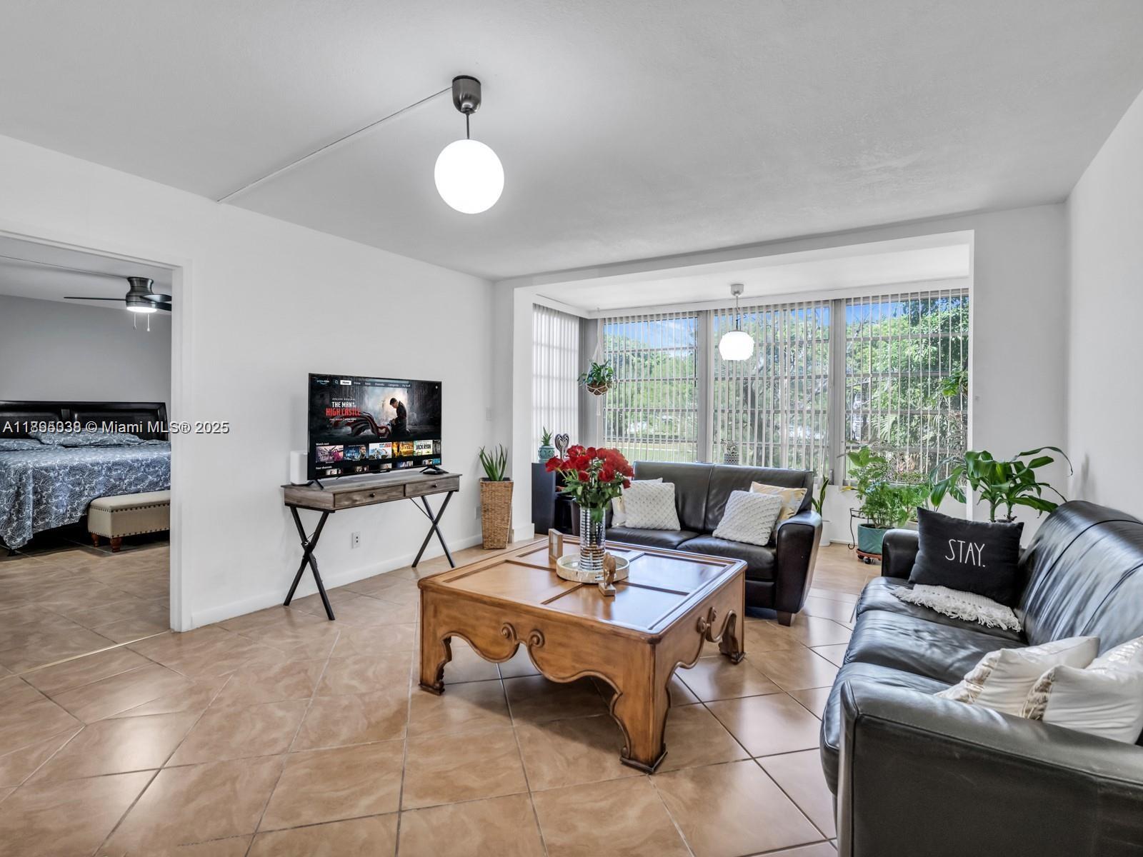 Property photo # 6