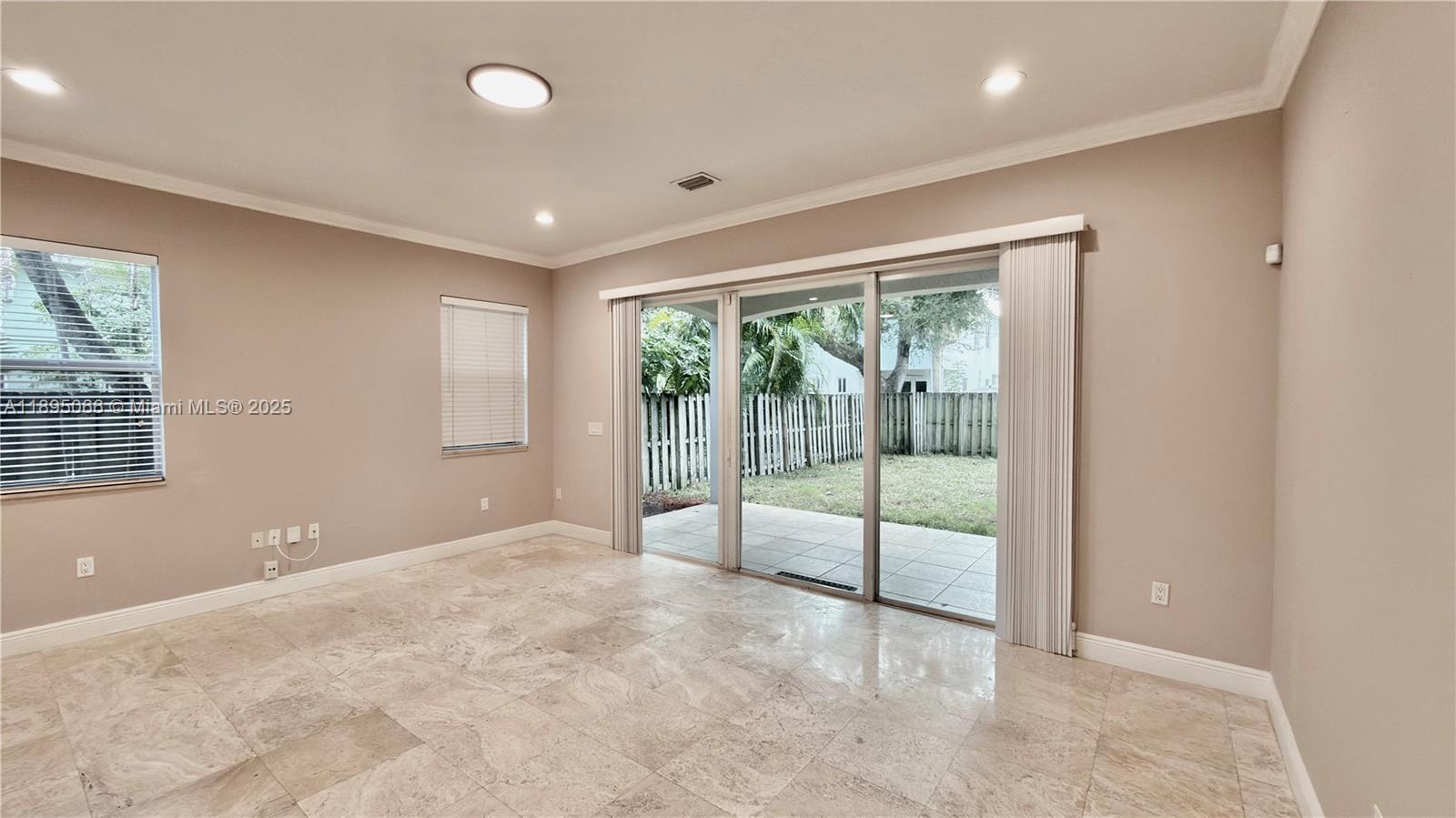 Property photo # 7