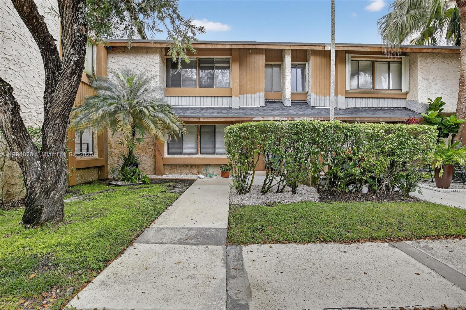 Property photo # 2