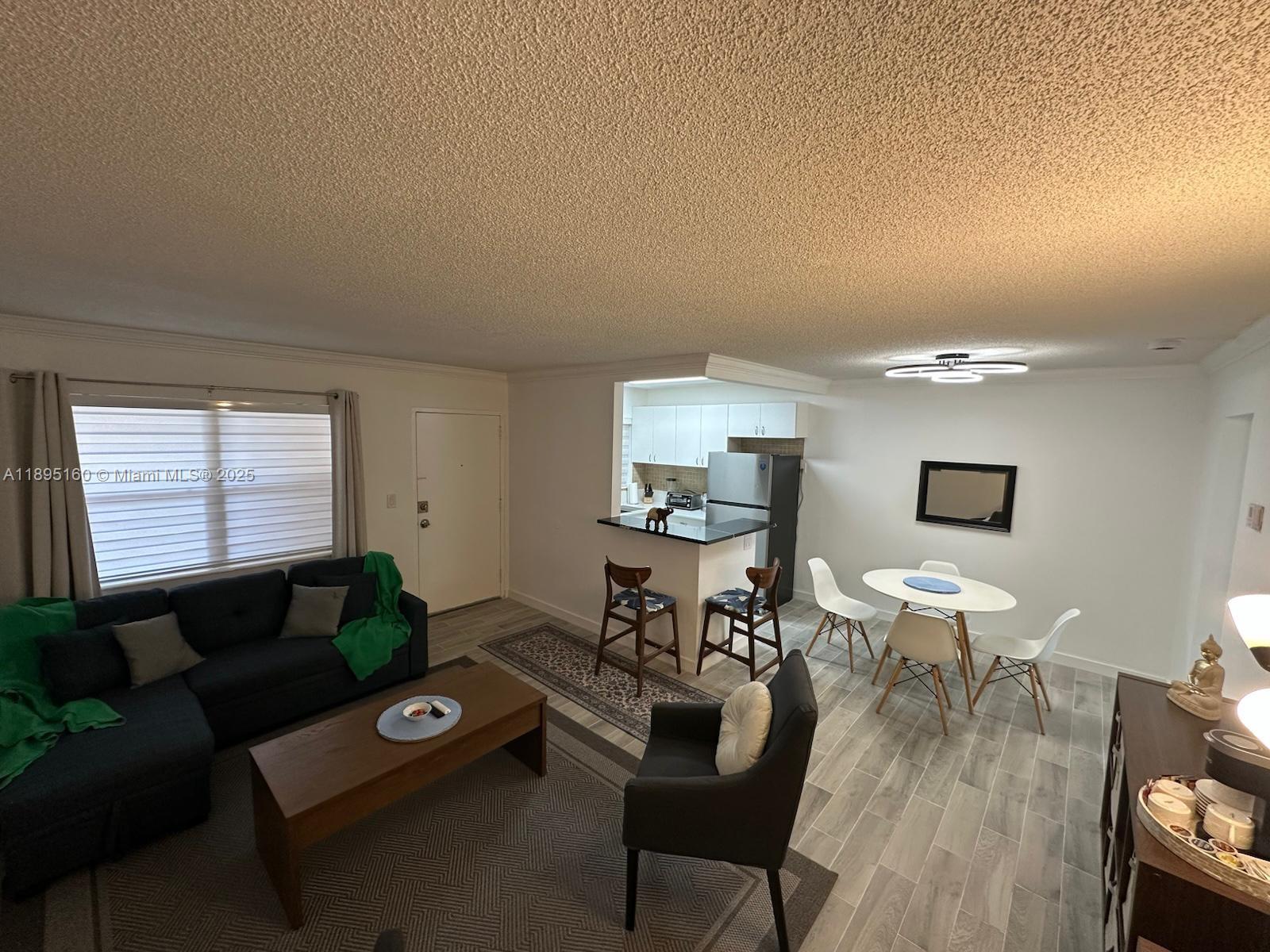 Property photo # 9