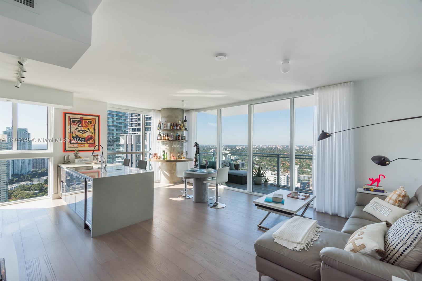 The Bondo (1080 Brickell)