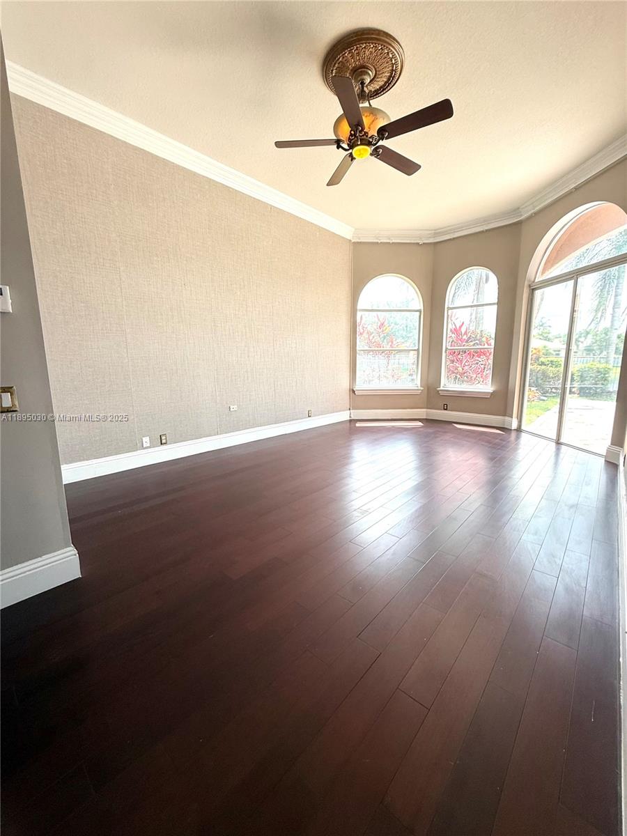 Property photo # 4
