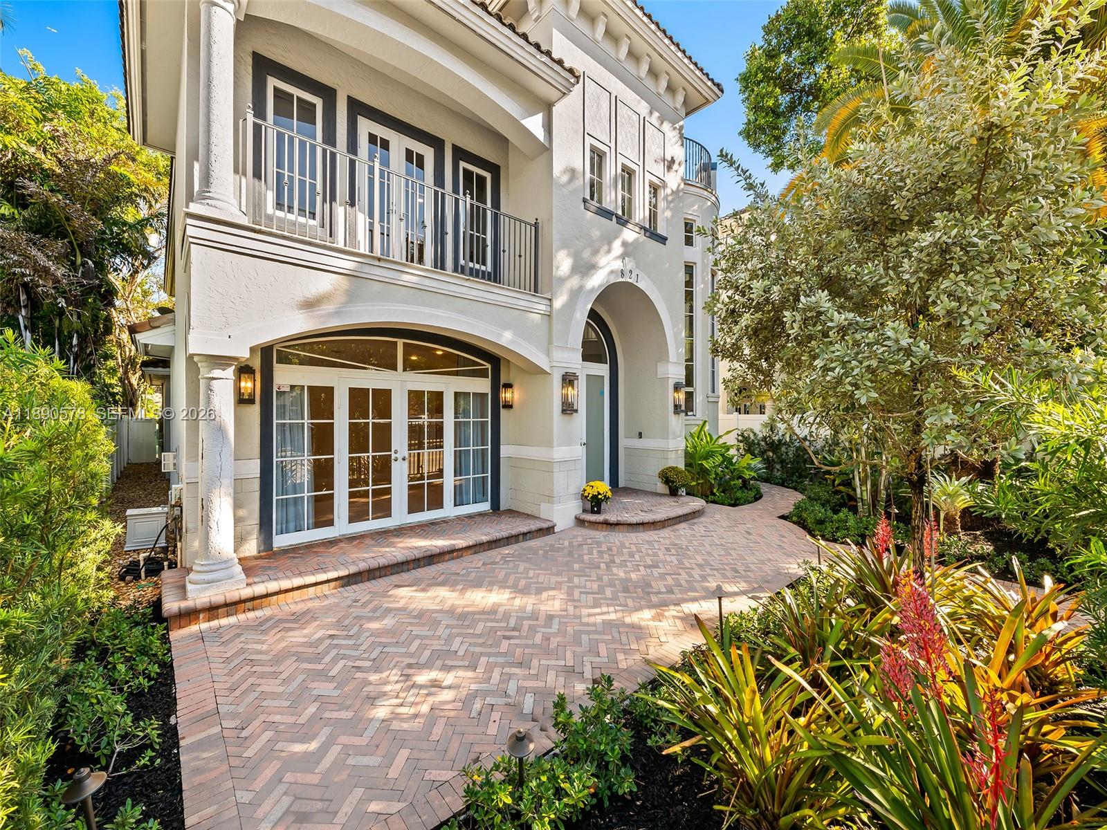 821 2nd Ct, Fort Lauderdale, Florida 33301