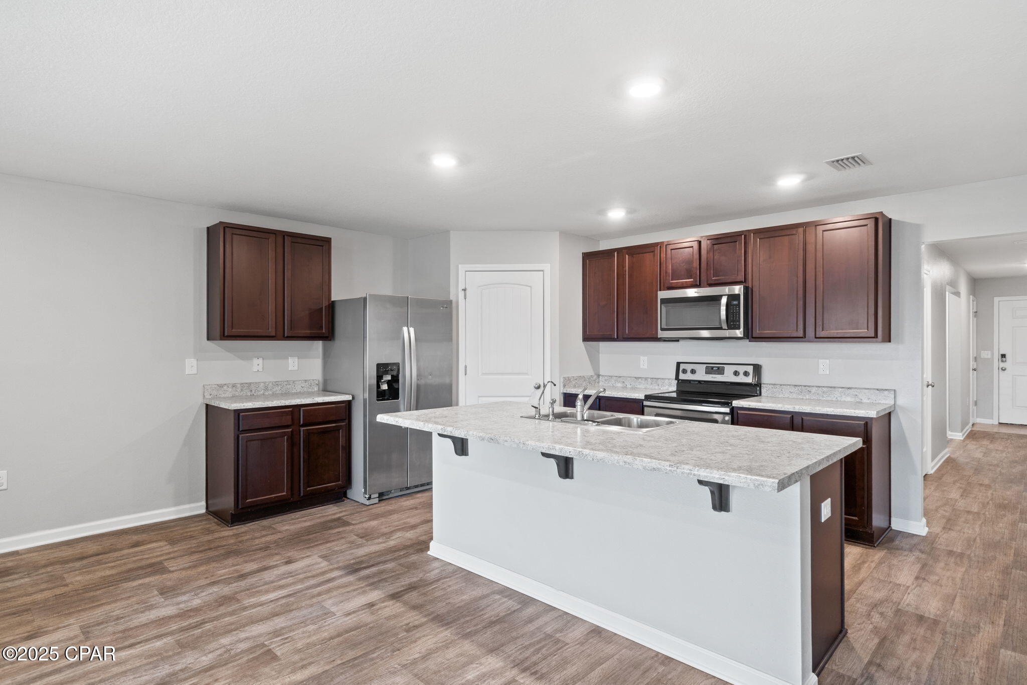 Yzpppicqt1glb7ucnwb_idmuuflmoyywcbg1d46o4zq